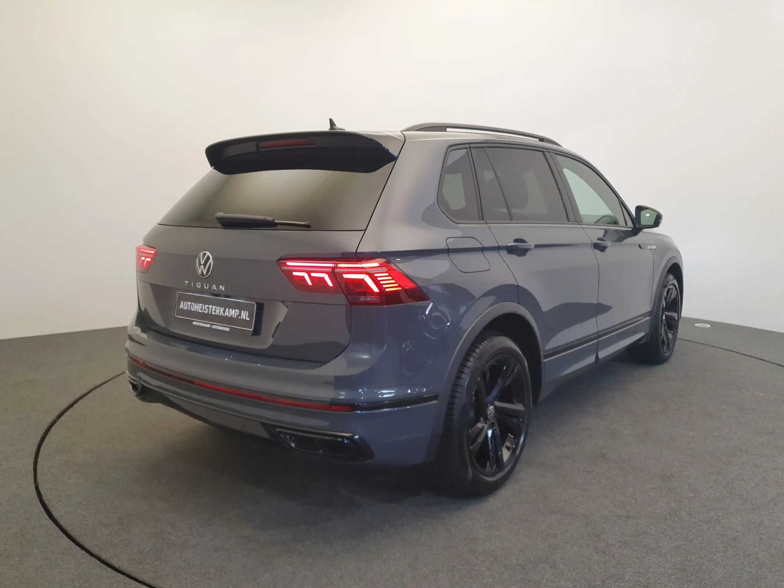 Volkswagen - Tiguan