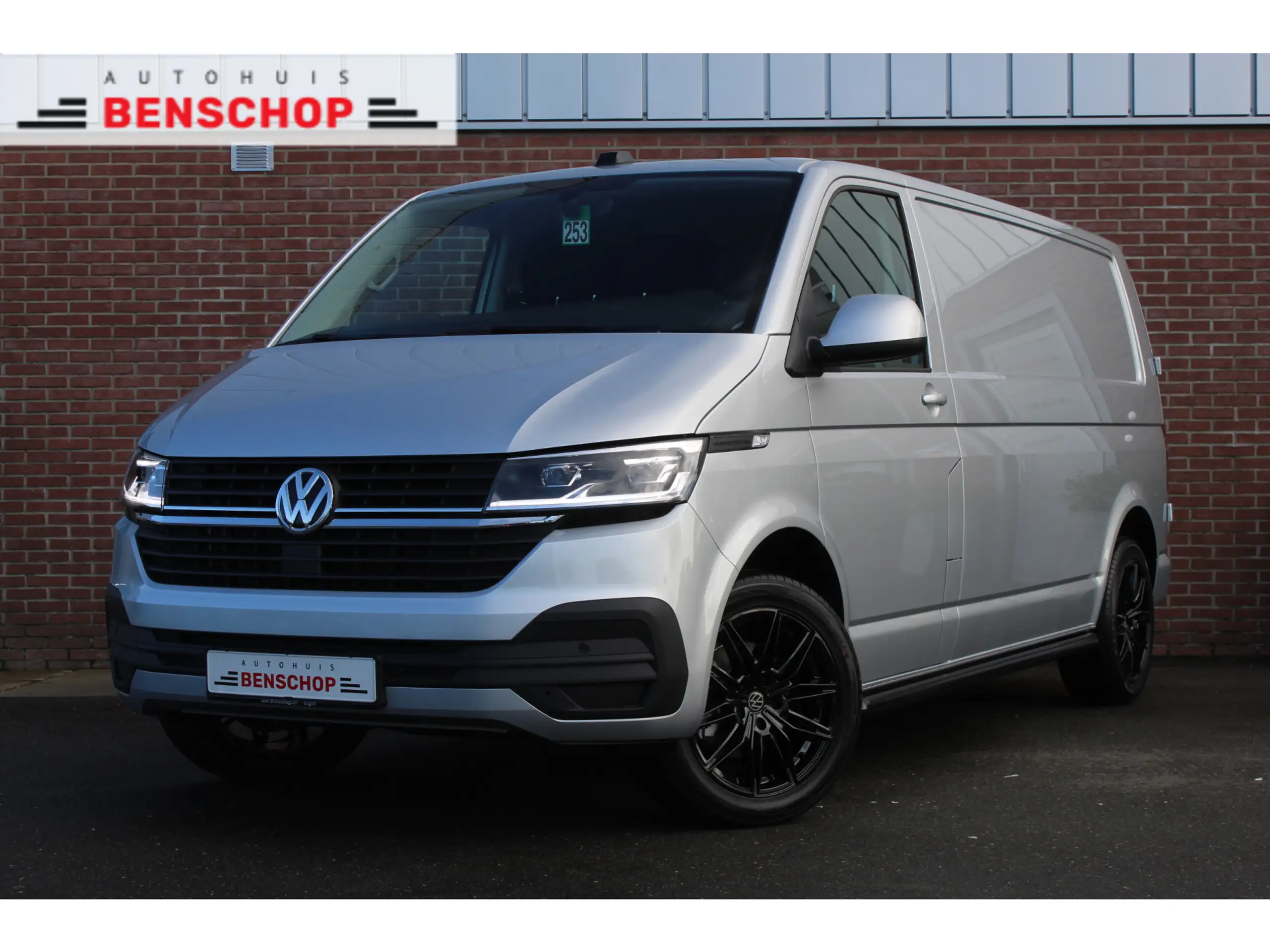 Volkswagen T6.1 Transporter 2024