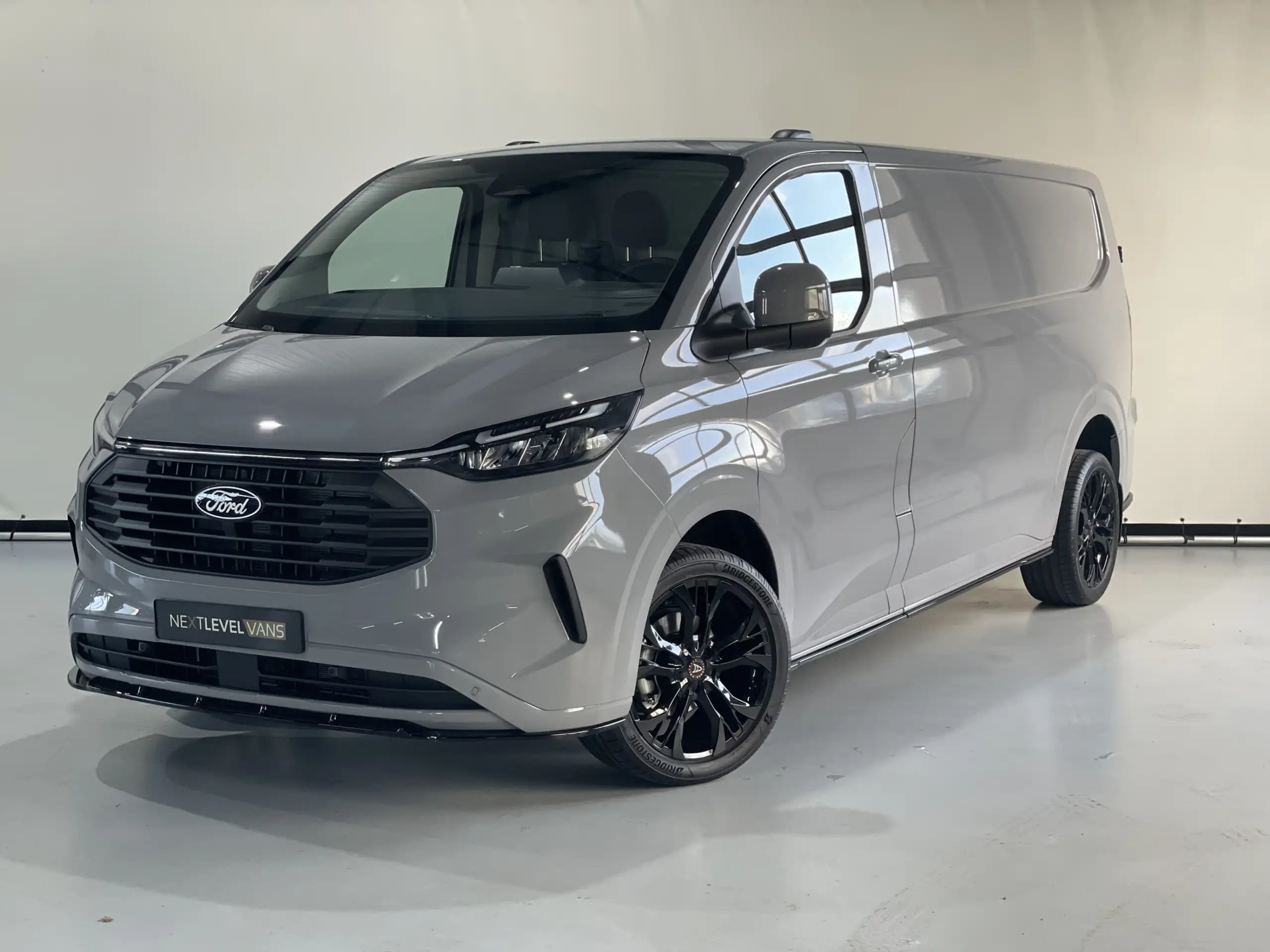 Ford Transit Custom 2024