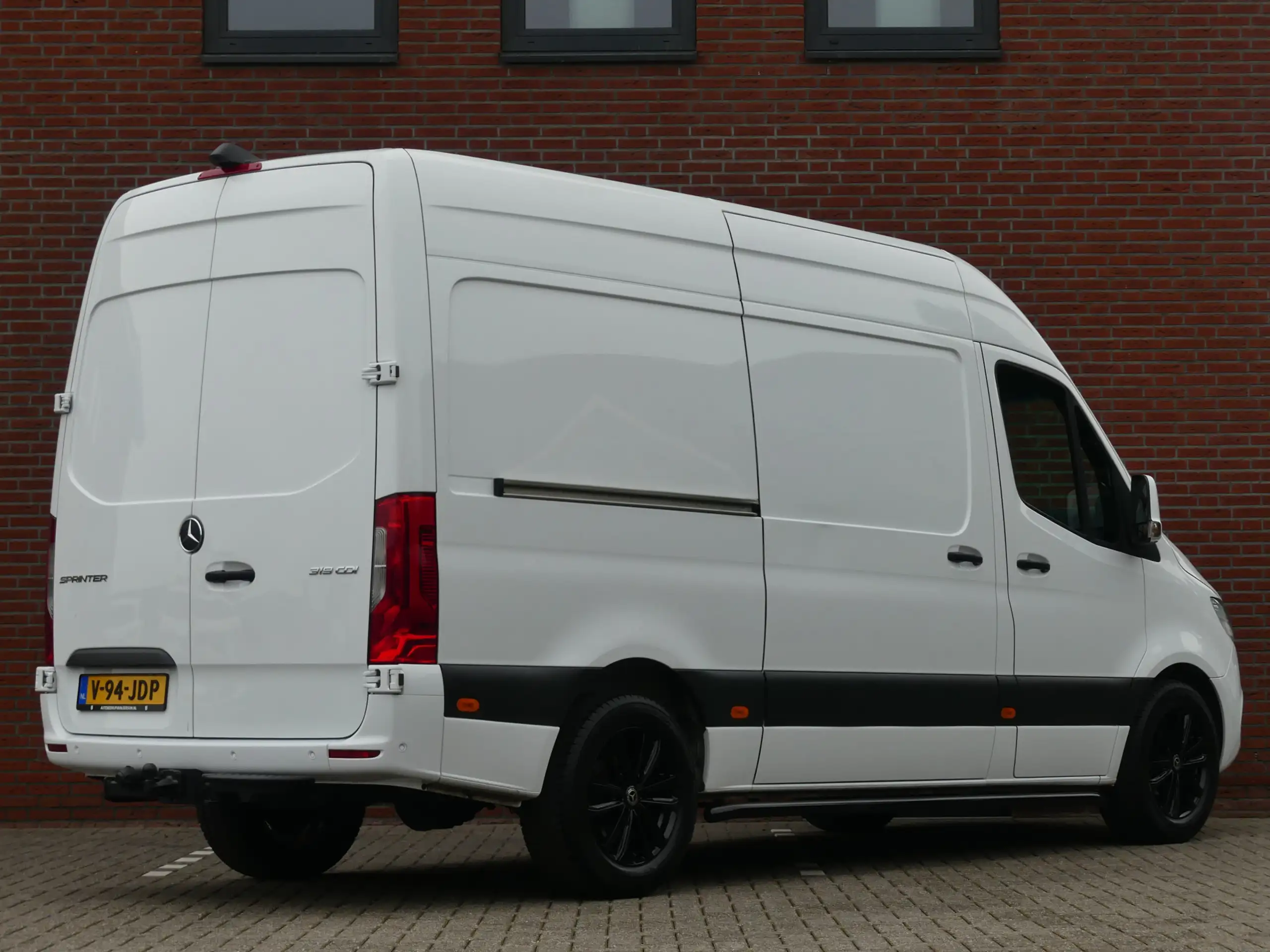 Mercedes-Benz - Sprinter