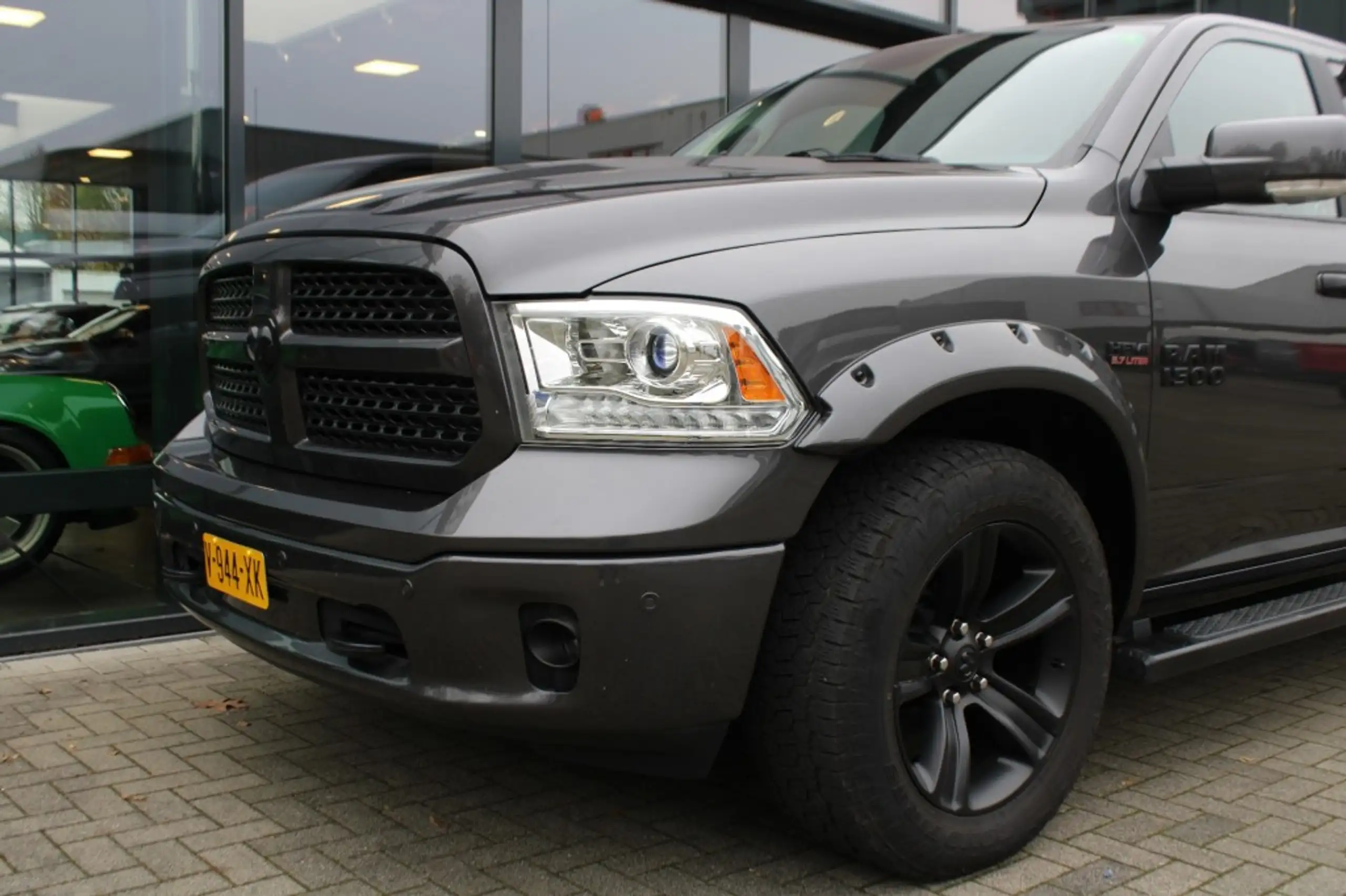 Dodge - RAM