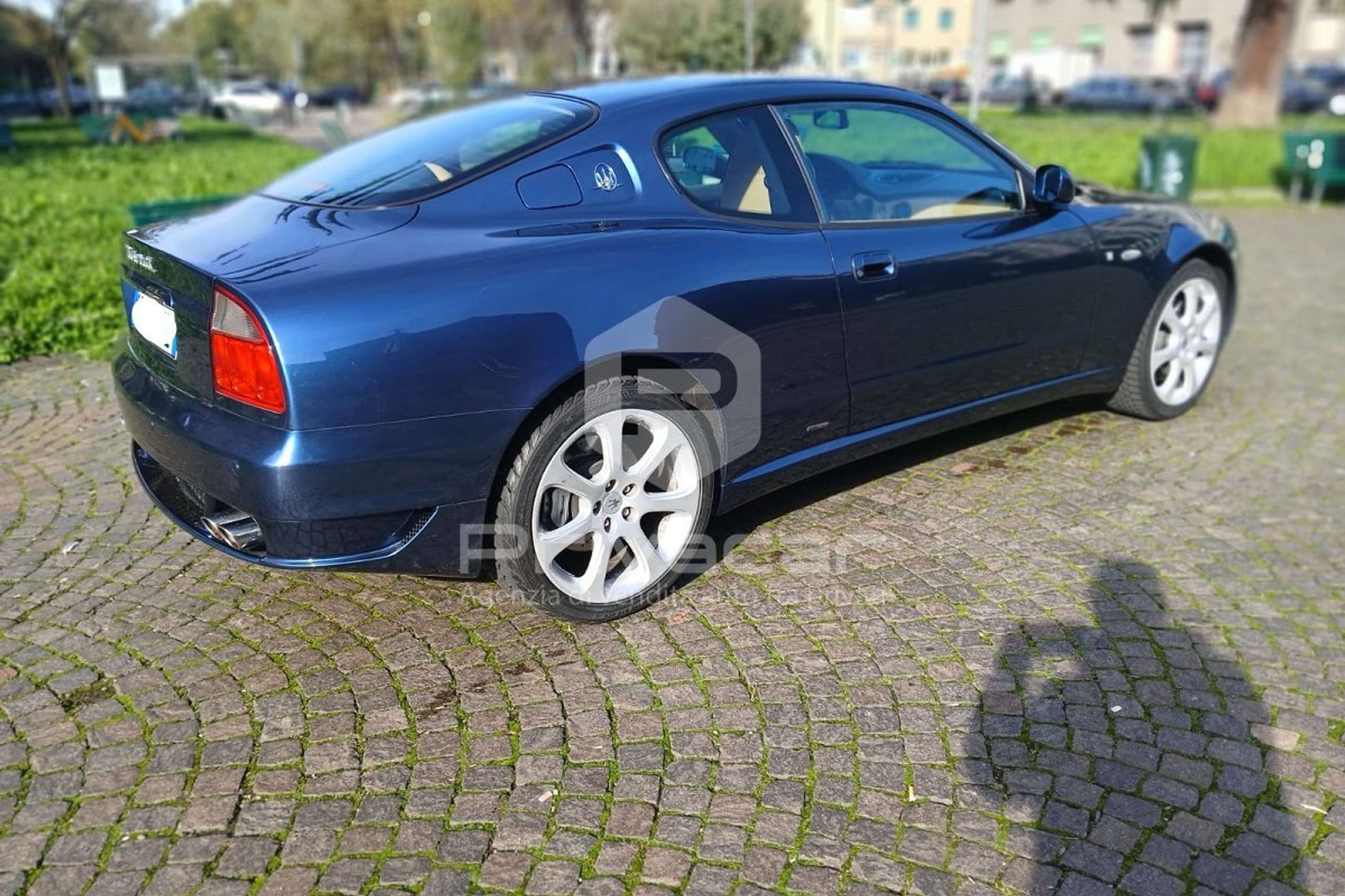 Maserati - Coupe