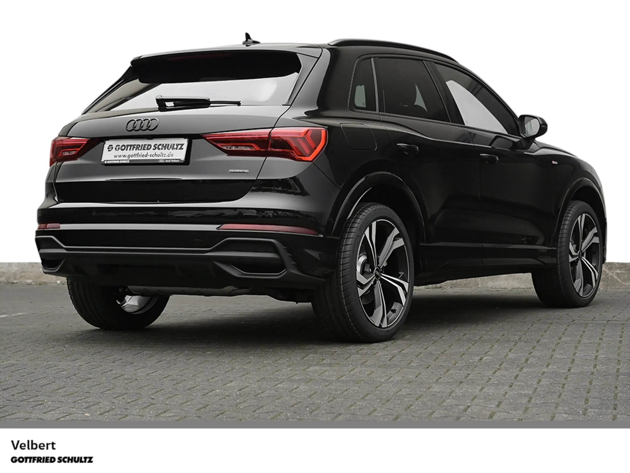 Audi - Q3