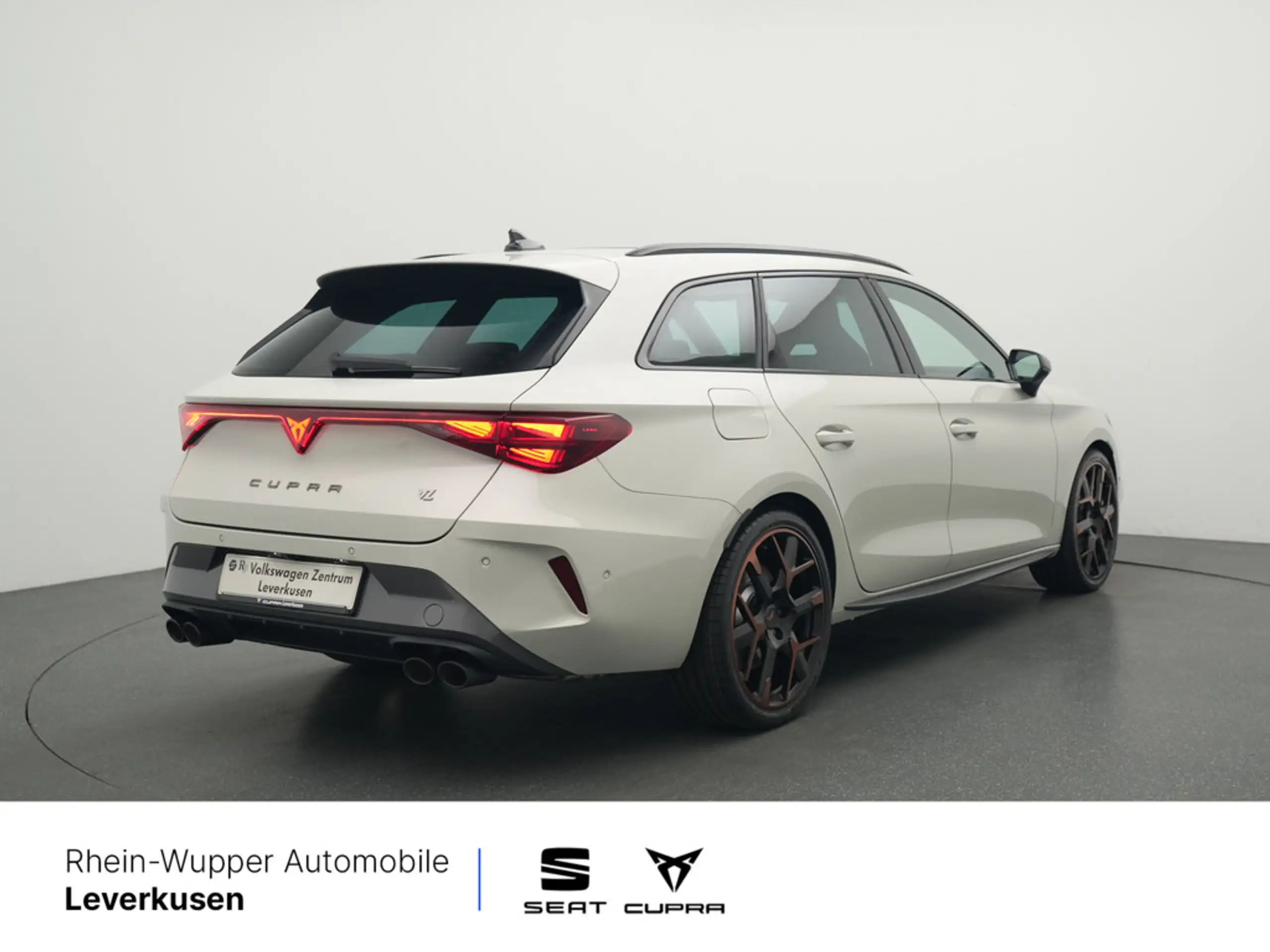 CUPRA Leon 2021