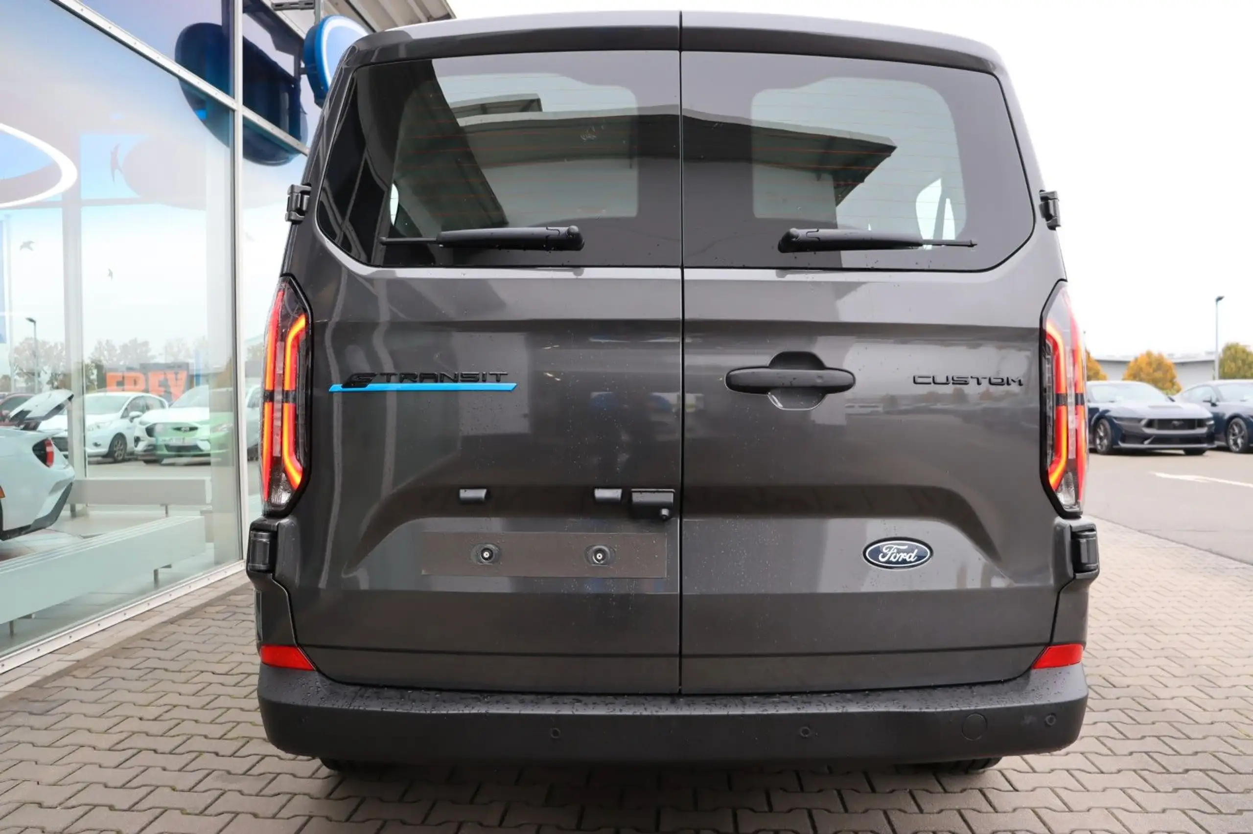 Ford - Transit Custom