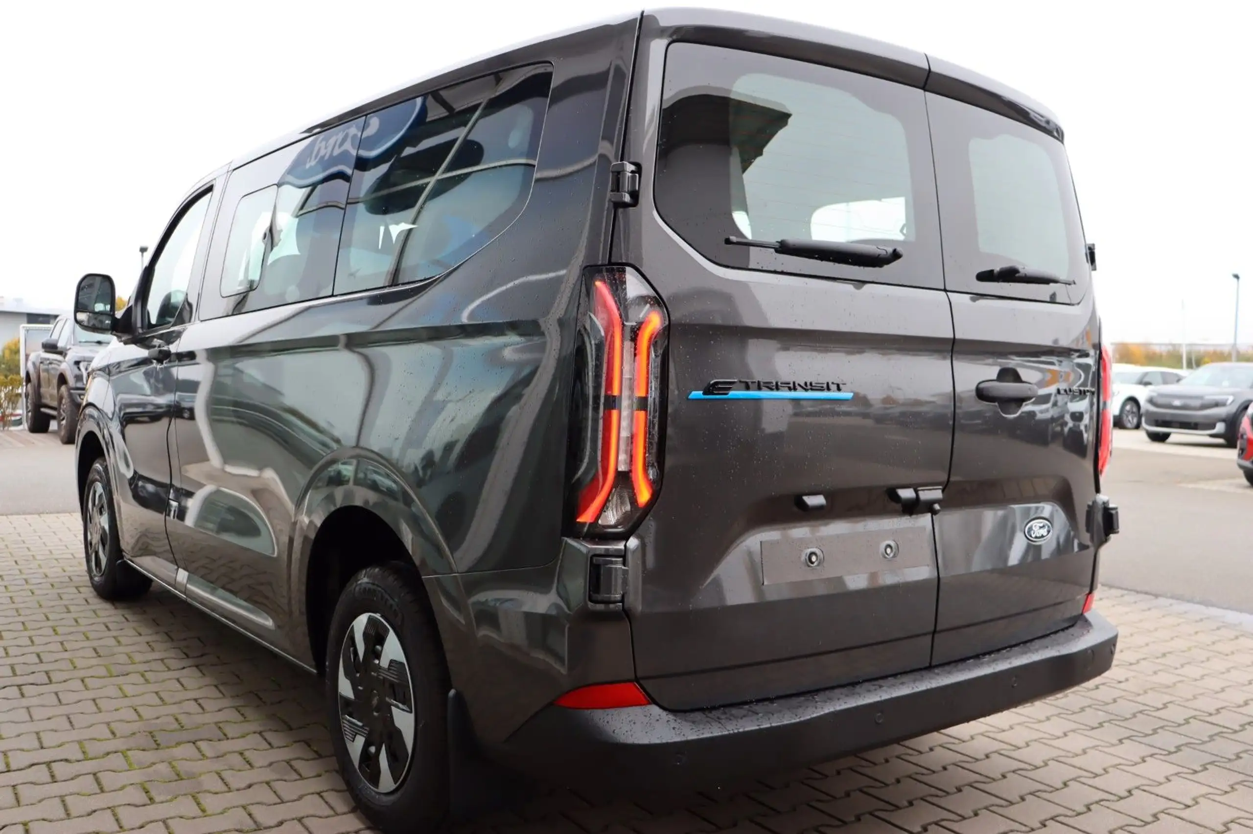 Ford - Transit Custom