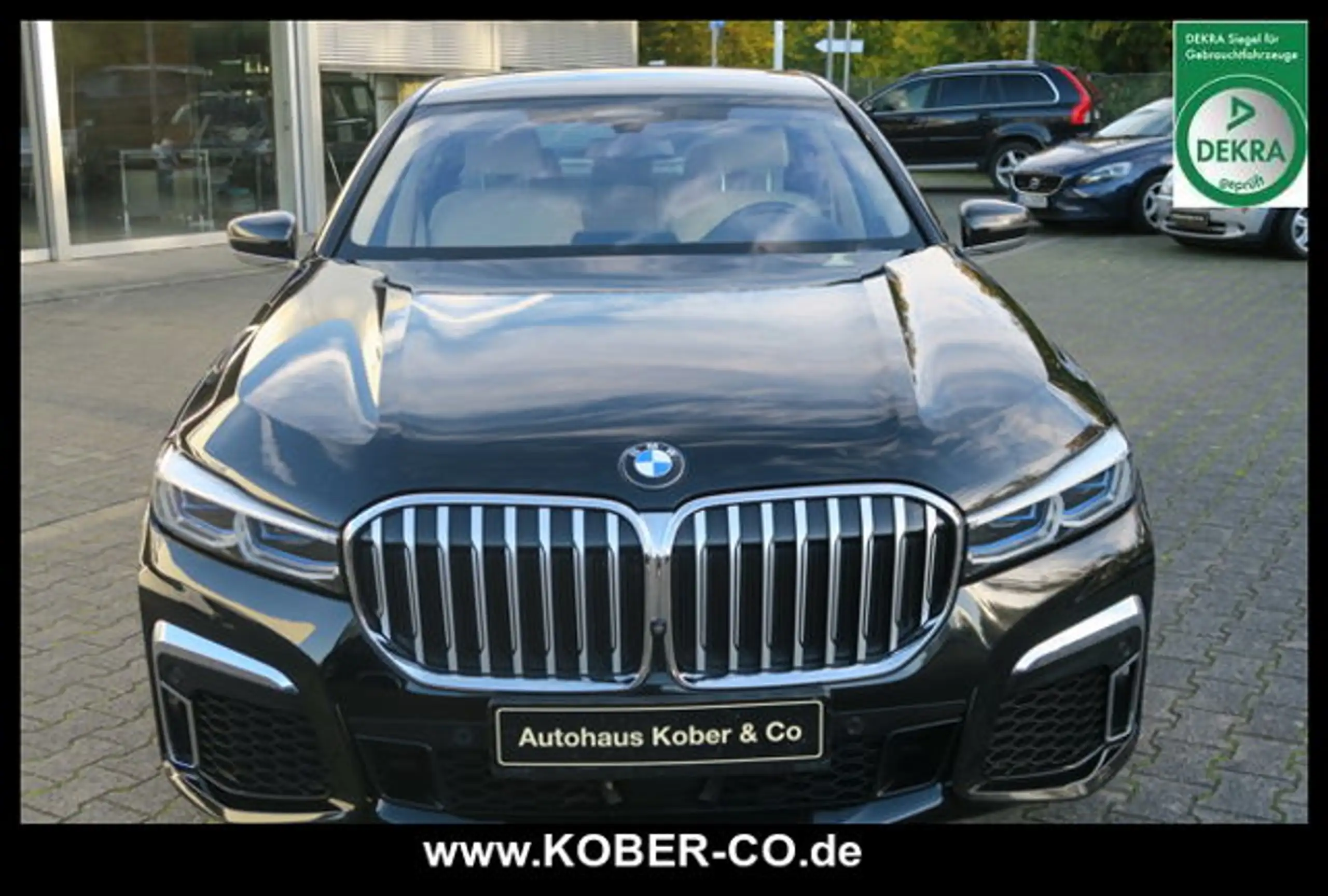 BMW - 740