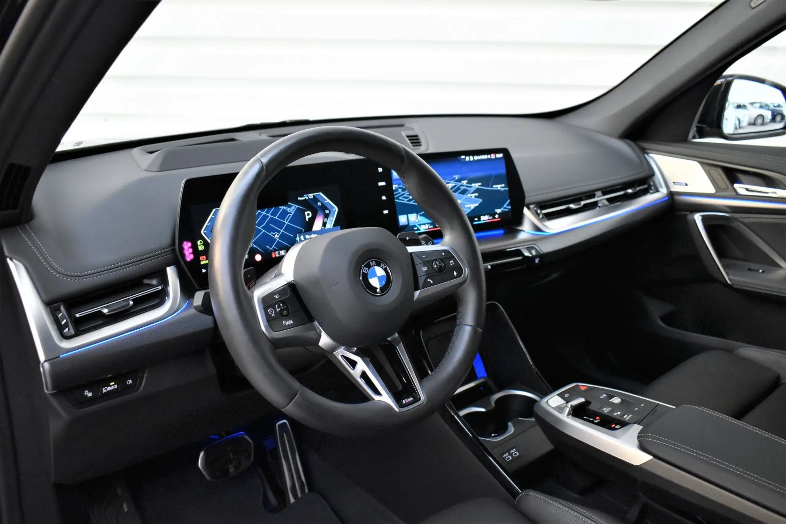 BMW - X1