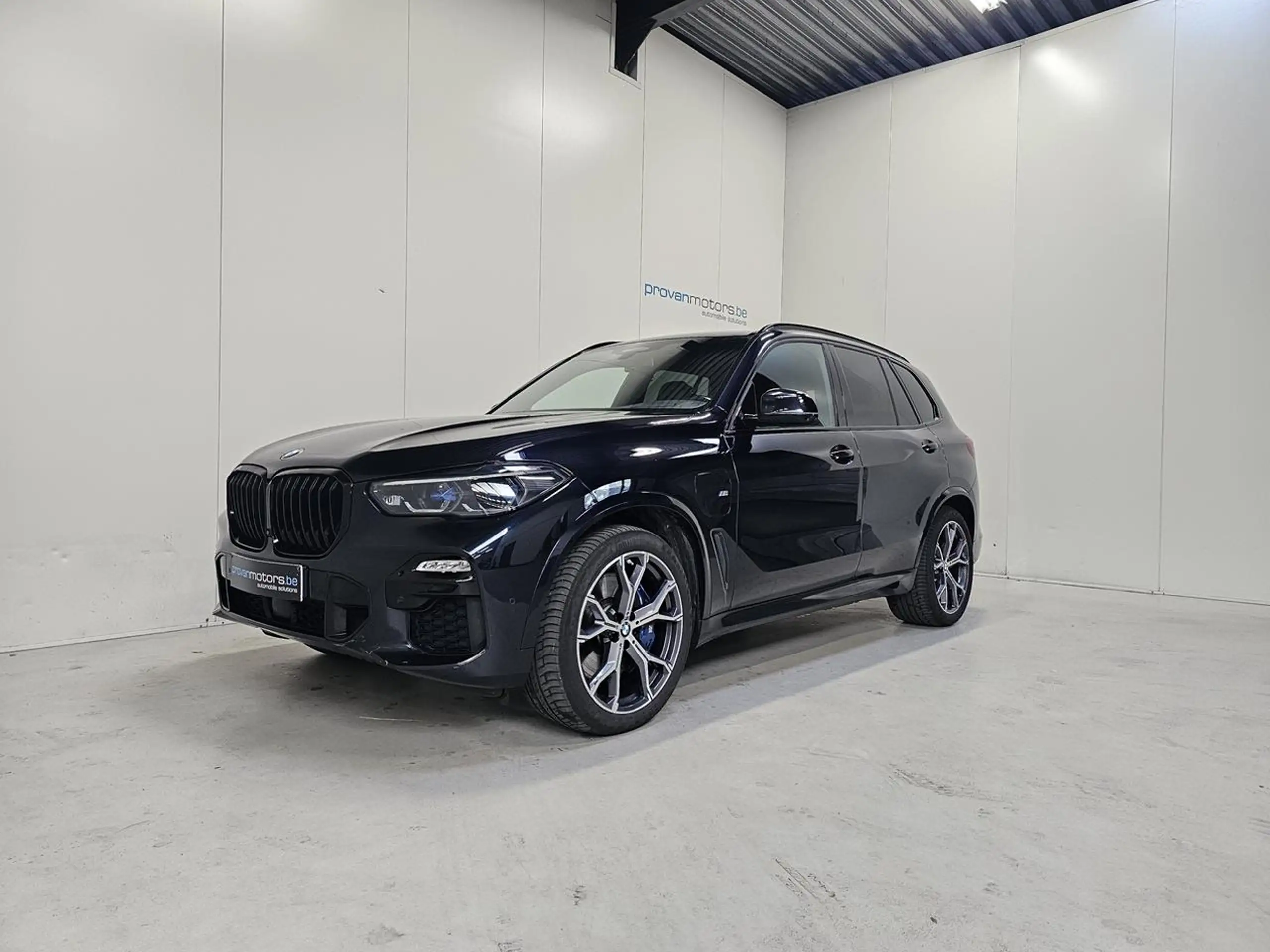 BMW X5 2021