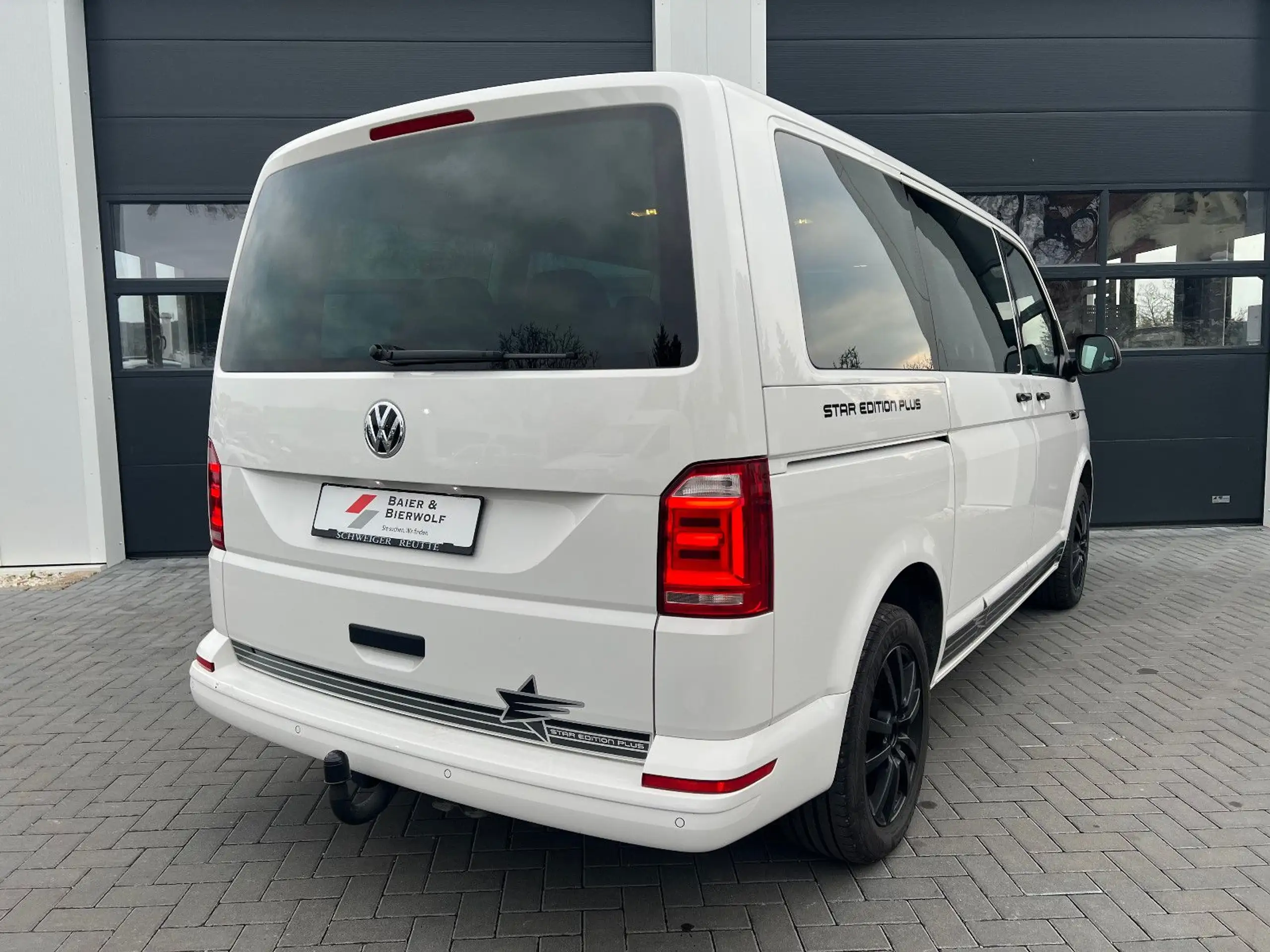 Volkswagen - T6 Multivan