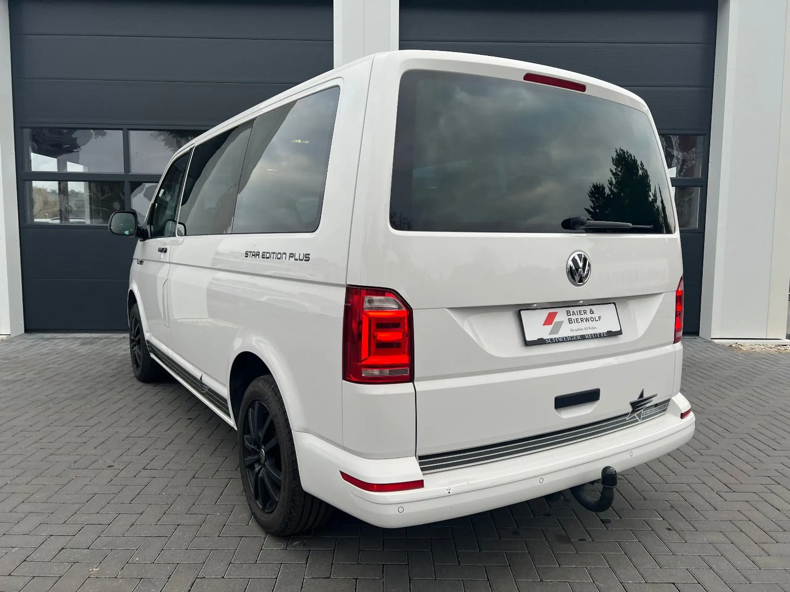 Volkswagen - T6 Multivan