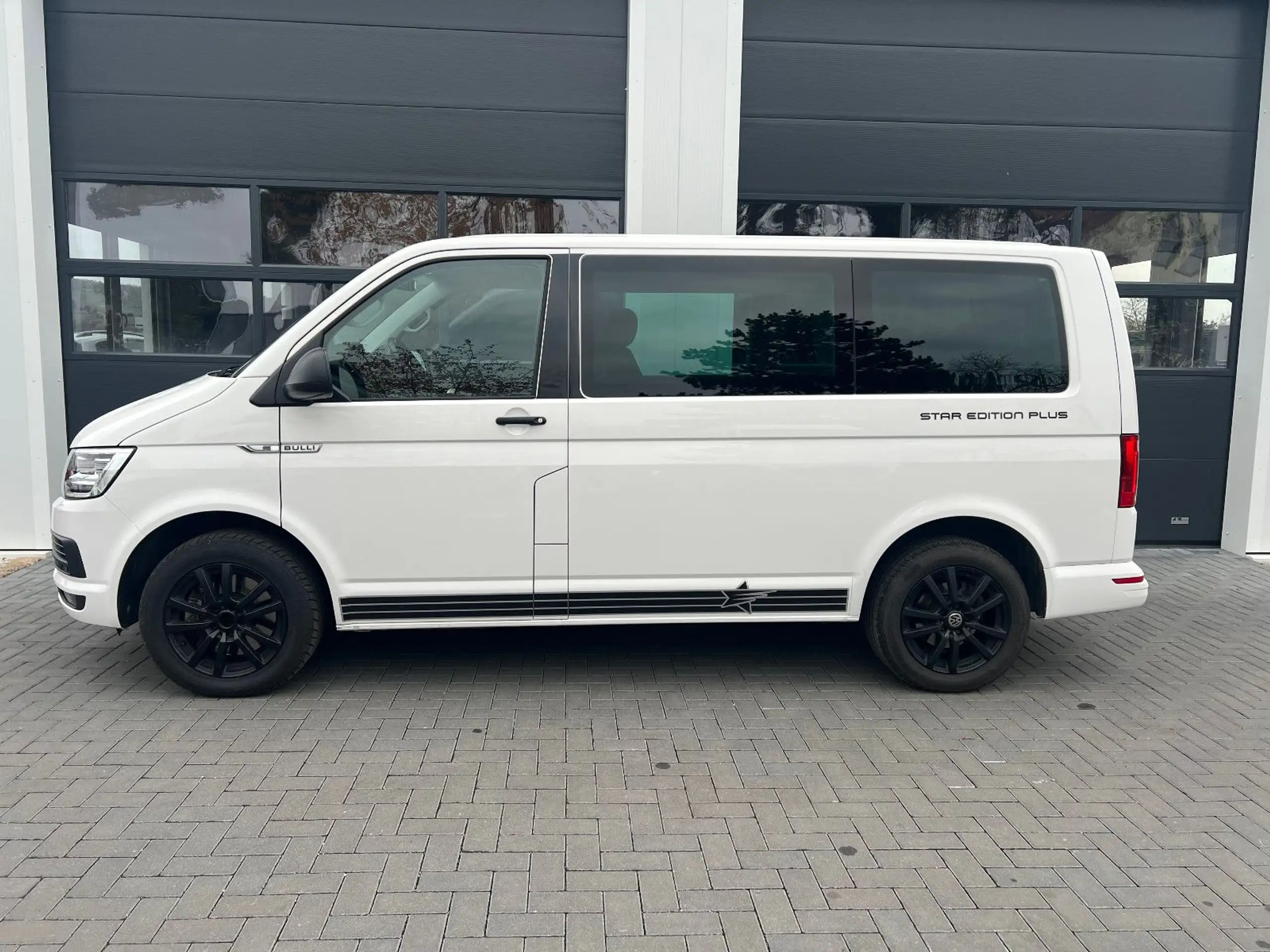 Volkswagen - T6 Multivan