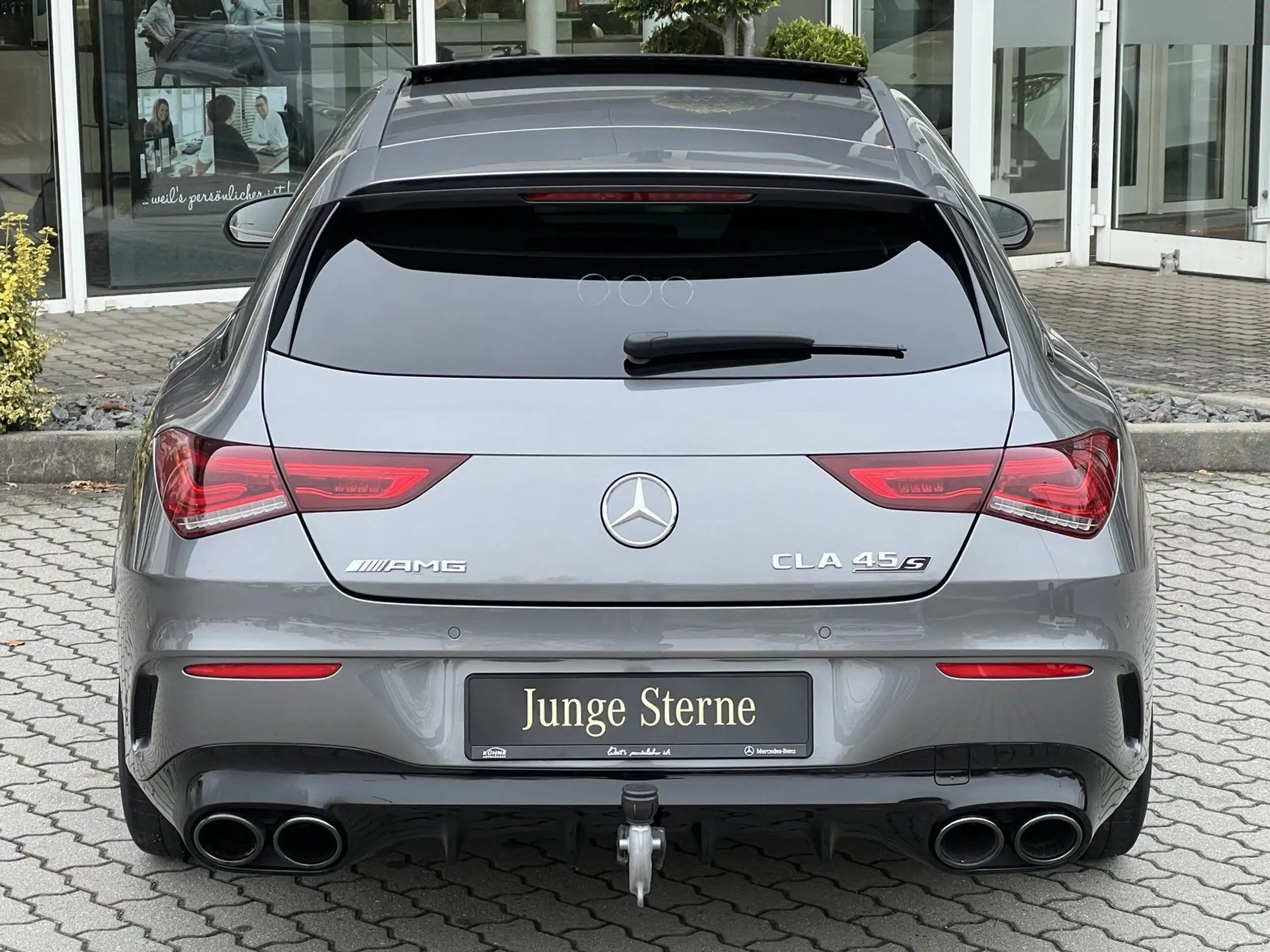 Mercedes-Benz - CLA 45 AMG