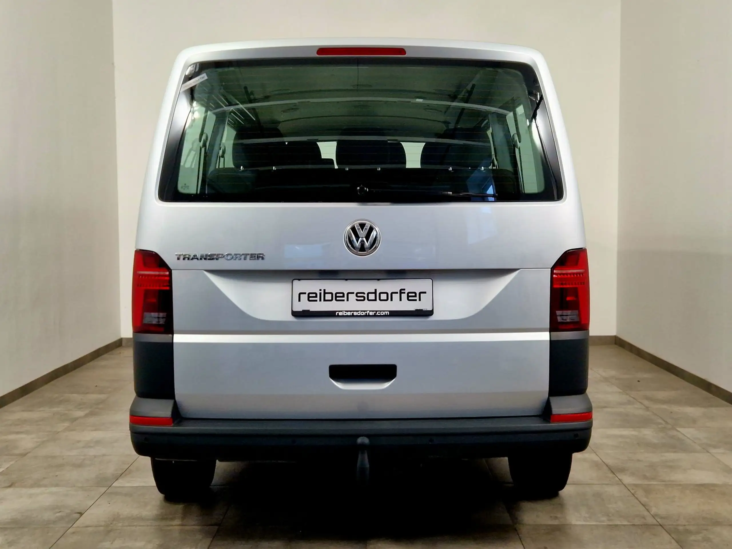 Volkswagen - T6.1 Transporter