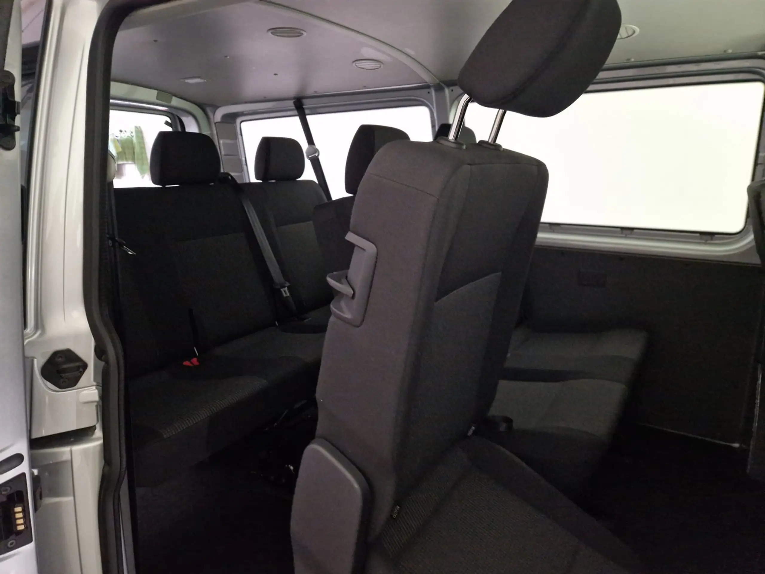 Volkswagen - T6.1 Transporter