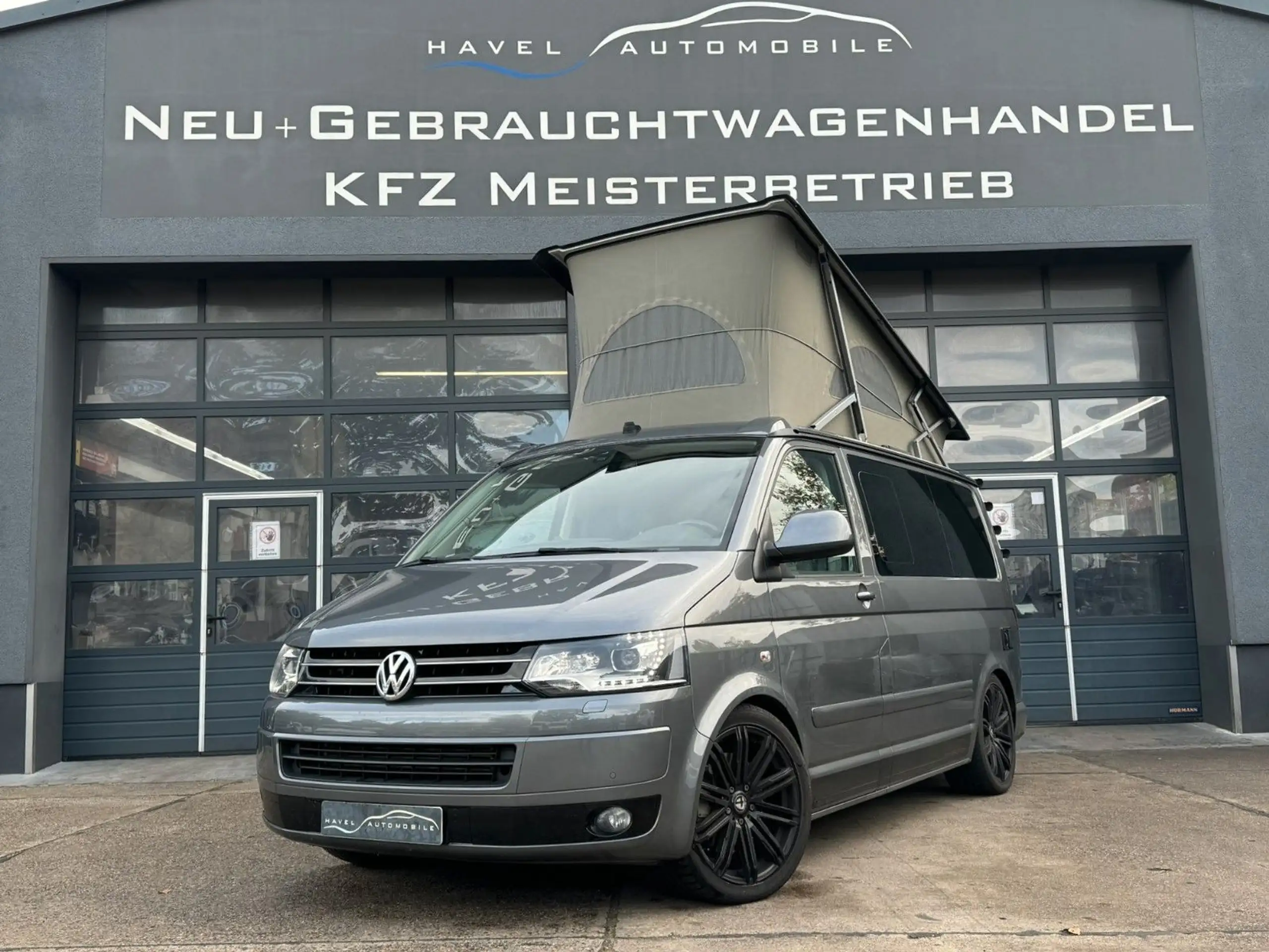 Volkswagen - T5 California