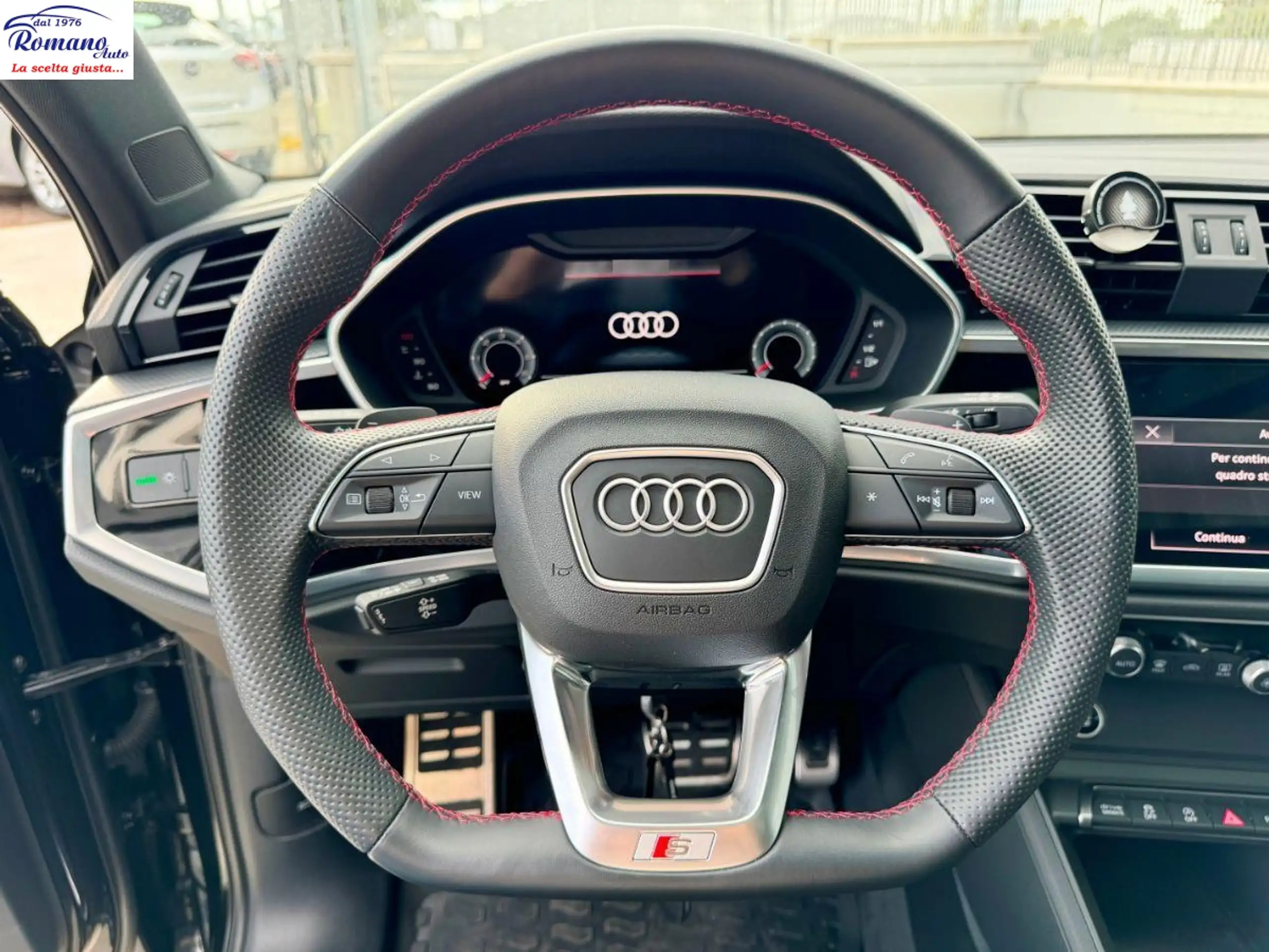 Audi - Q3