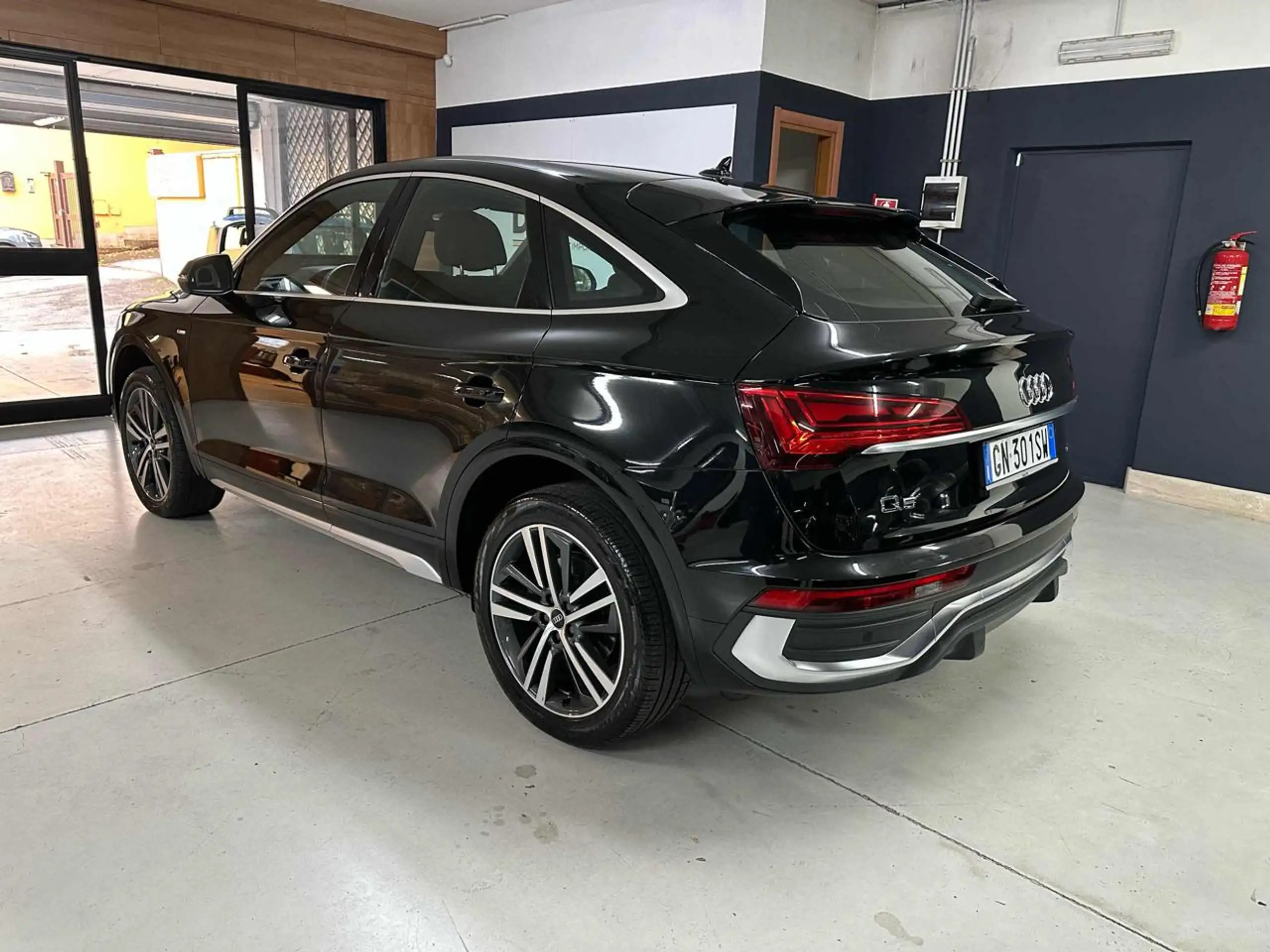 Audi - Q5