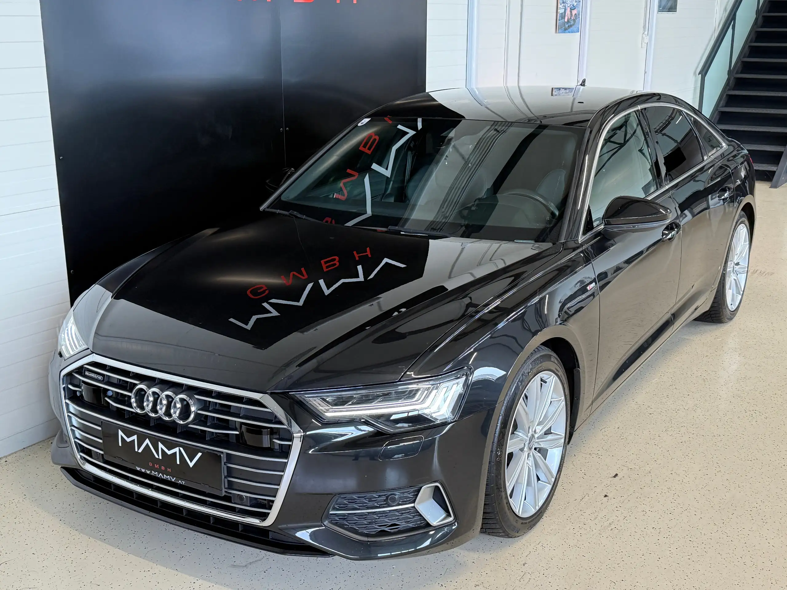 Audi - A6