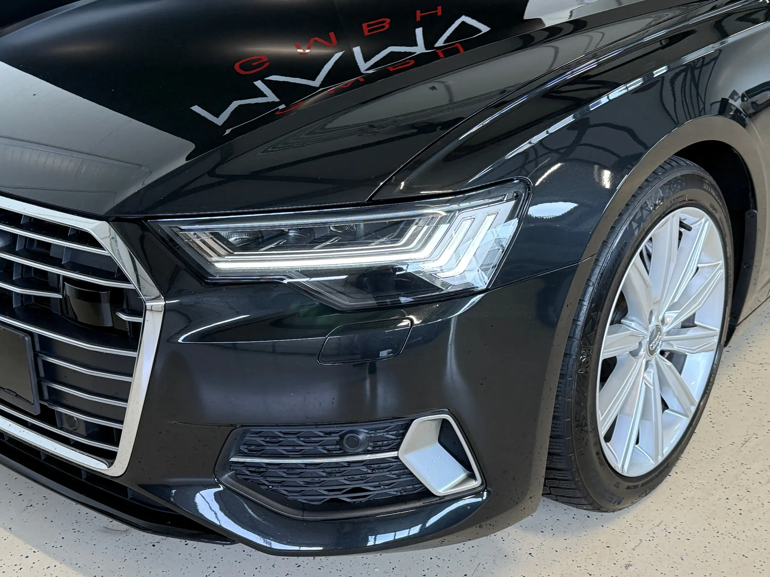 Audi - A6