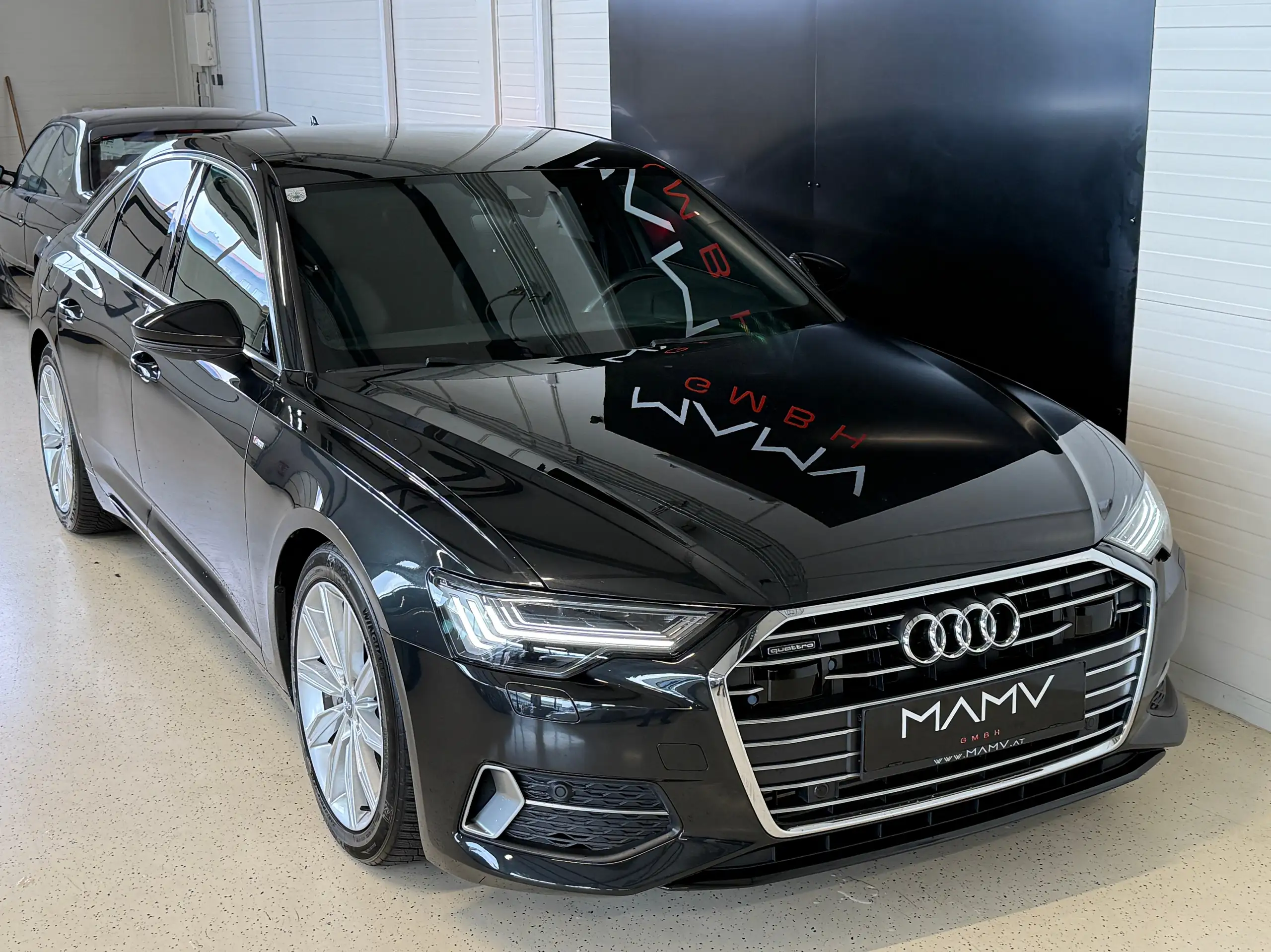 Audi - A6