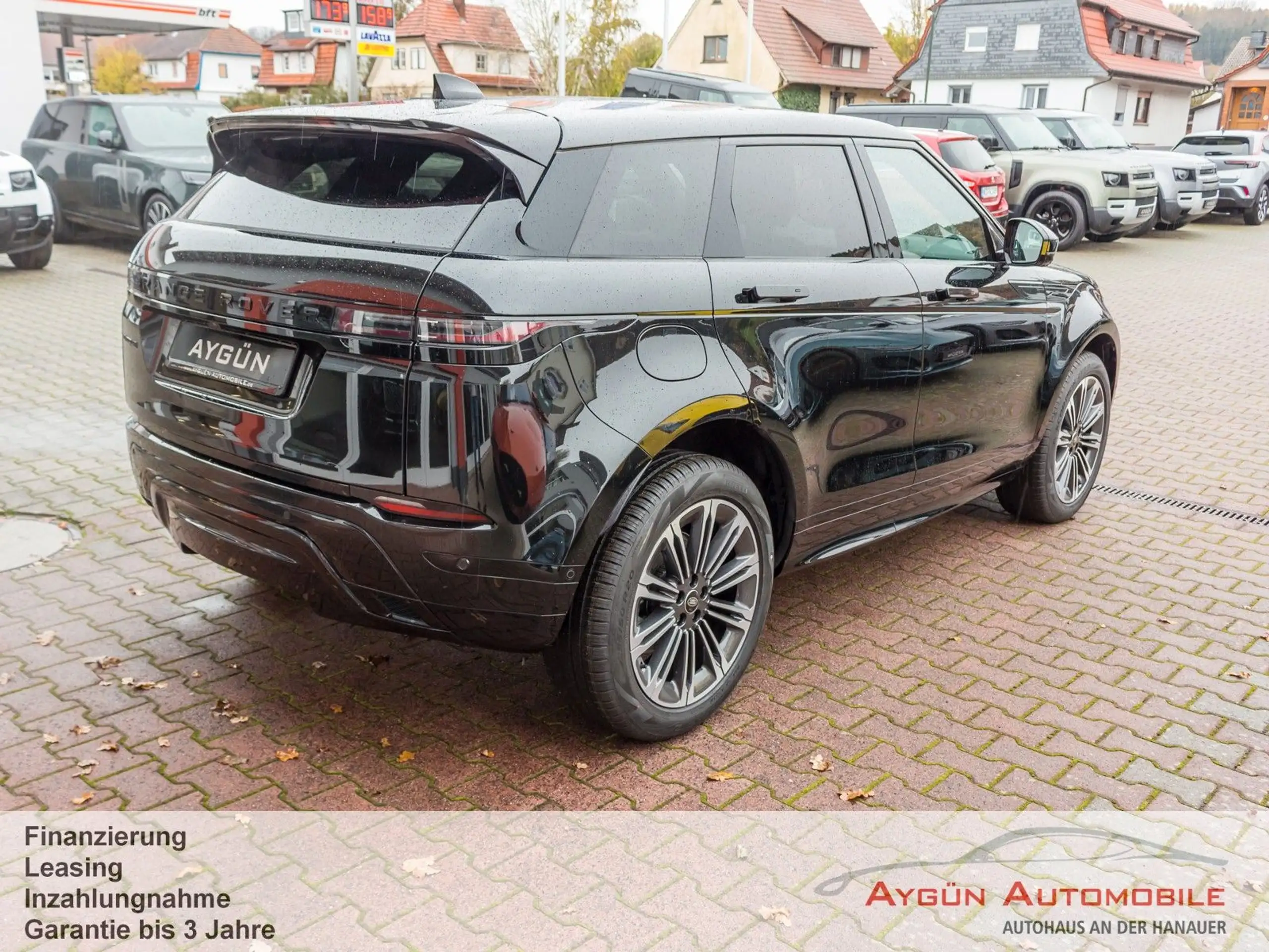 Land Rover - Range Rover Evoque