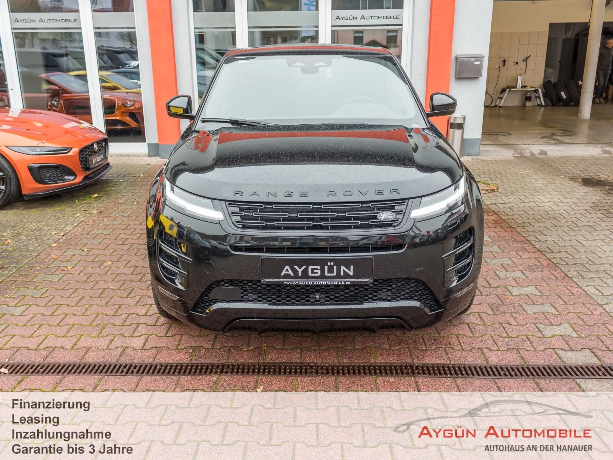 Land Rover - Range Rover Evoque