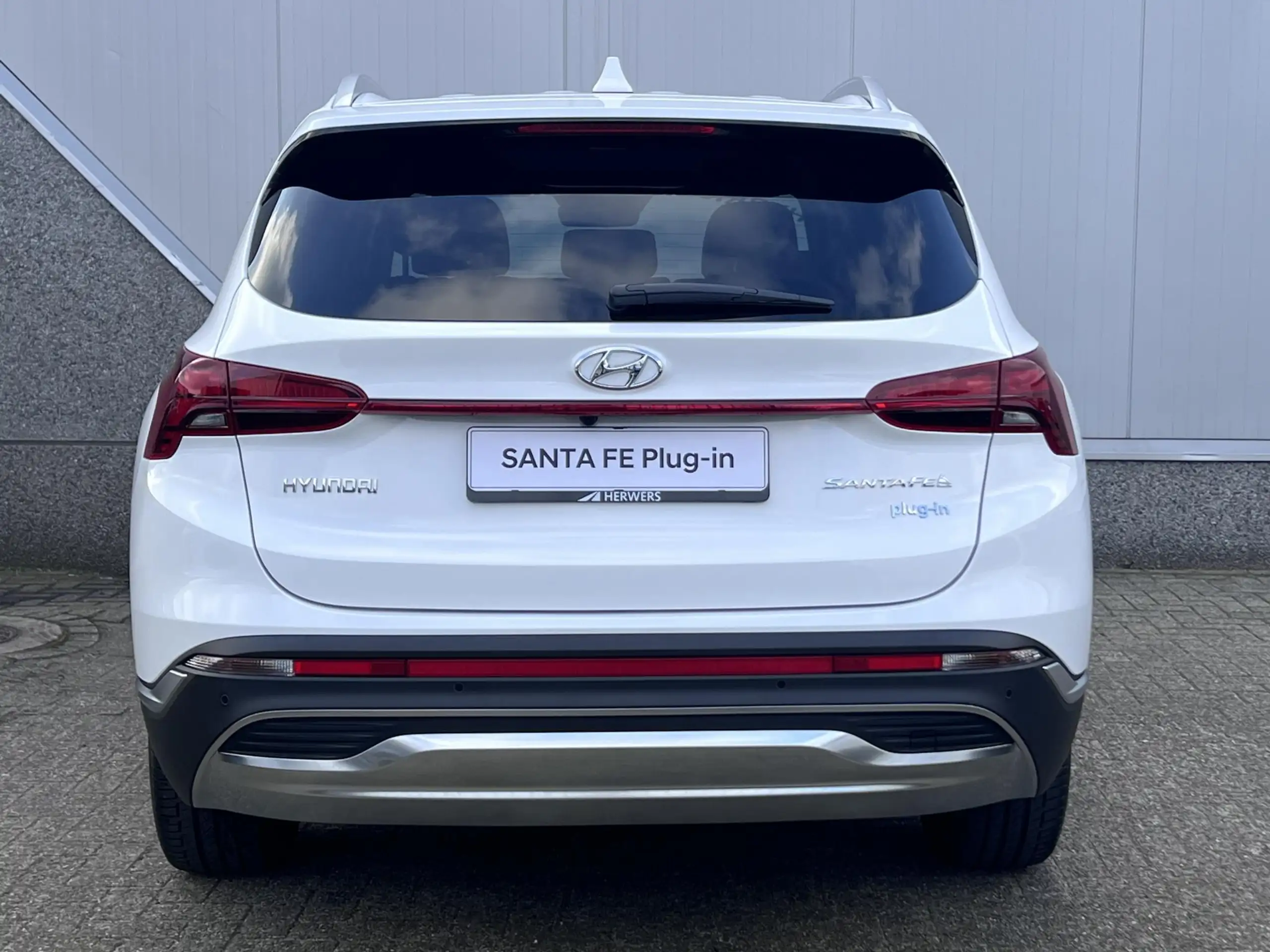 Hyundai - SANTA FE