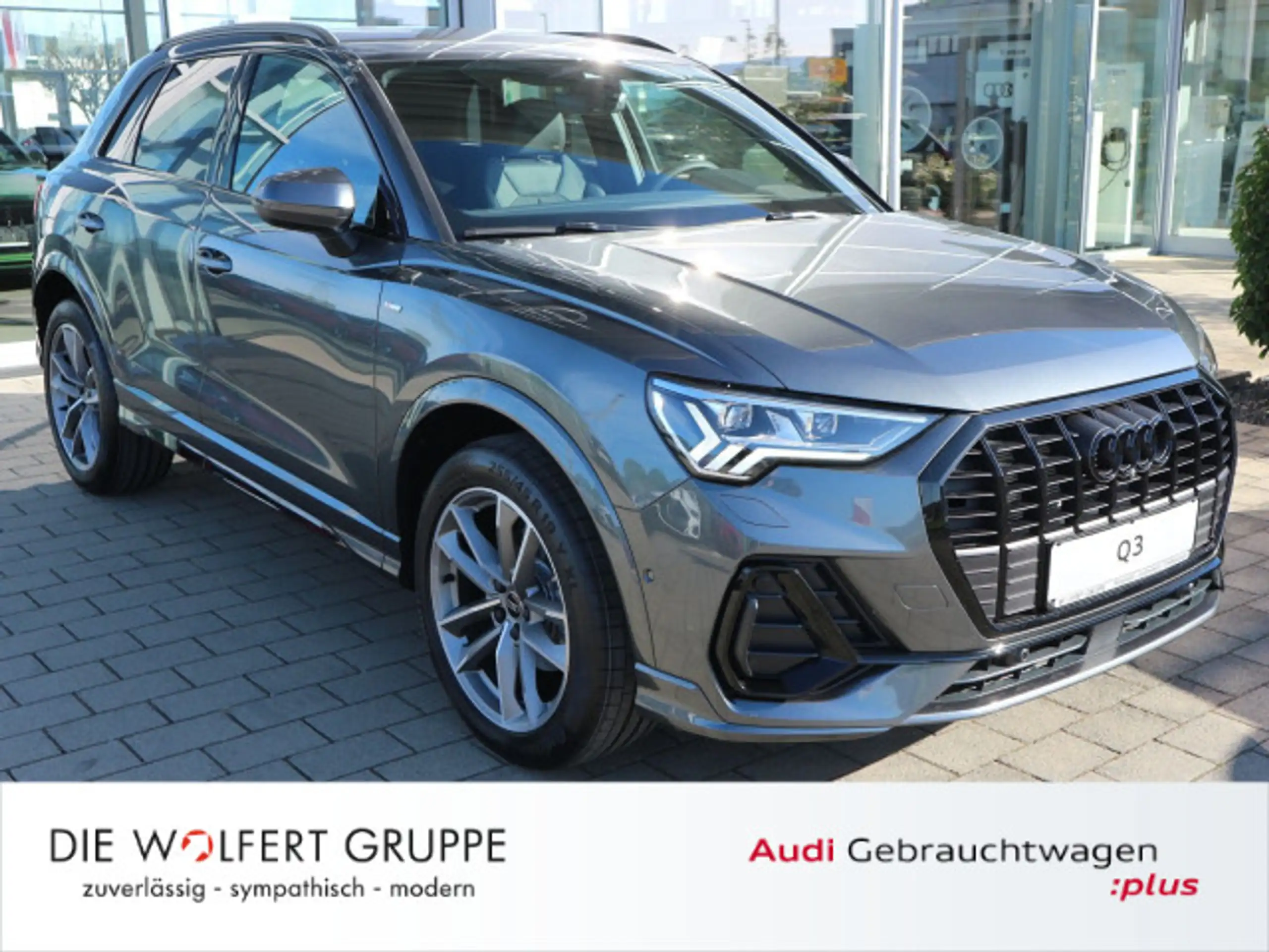 Audi - Q3