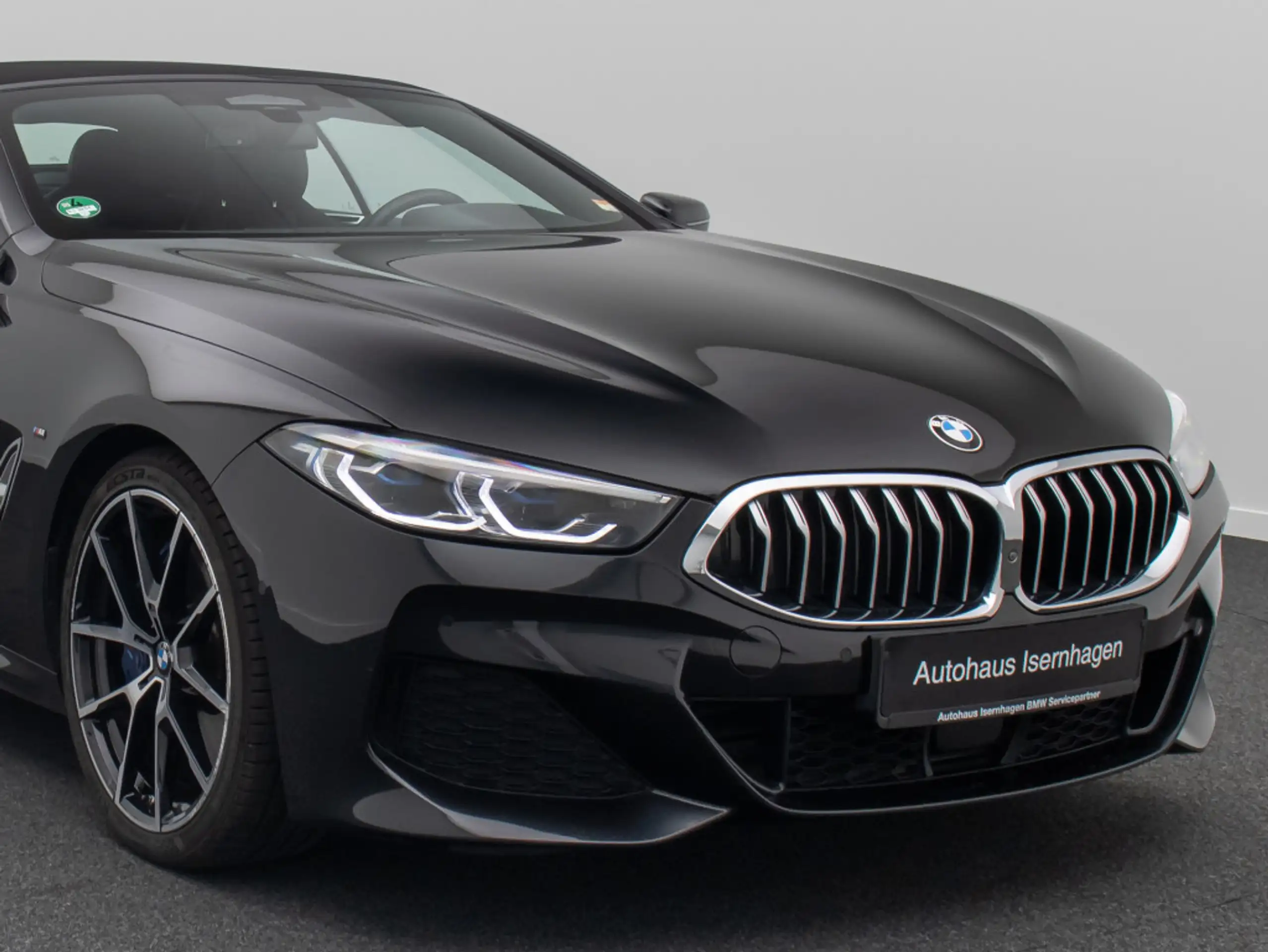 BMW - 840