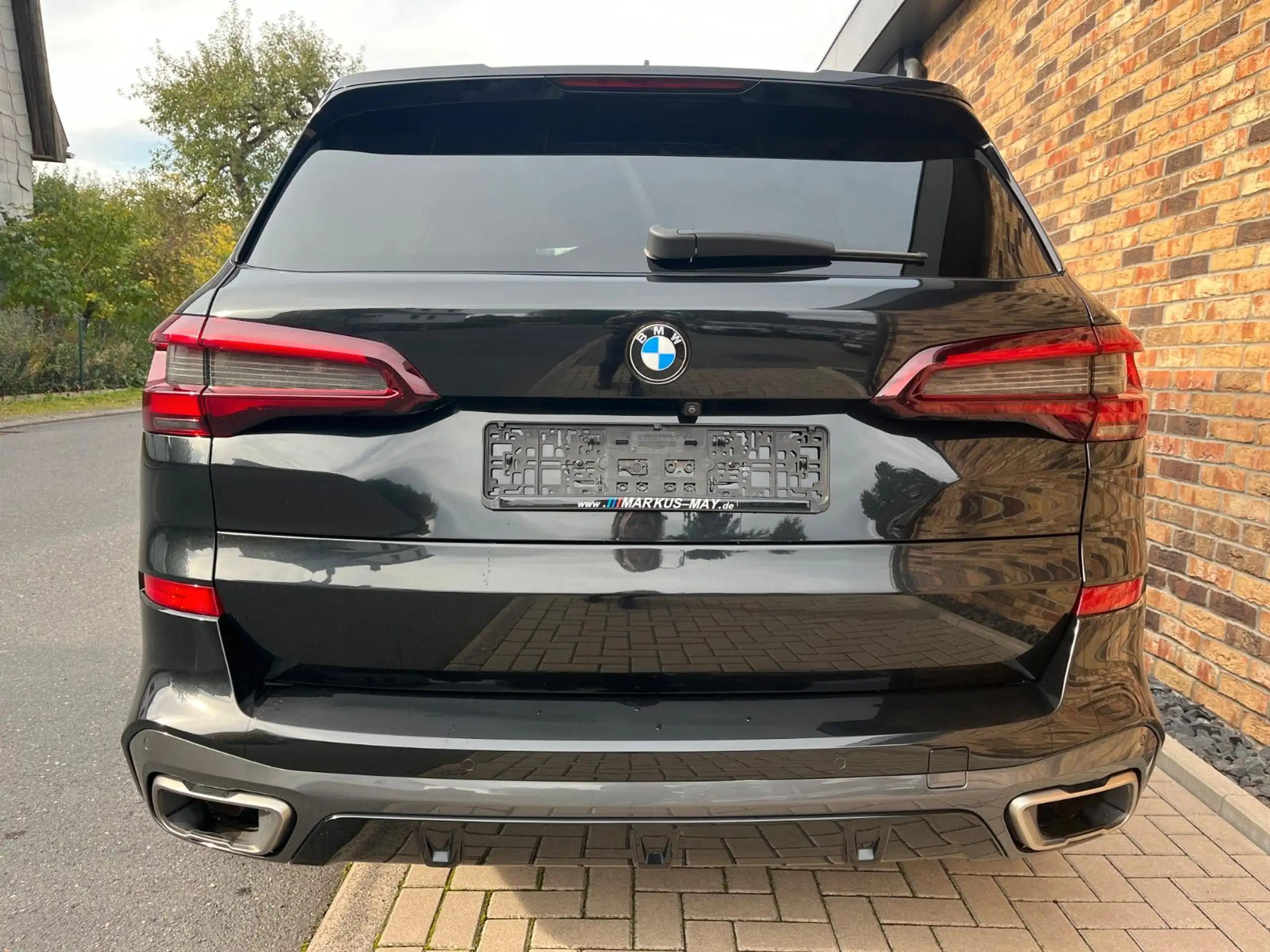 BMW - X5 M