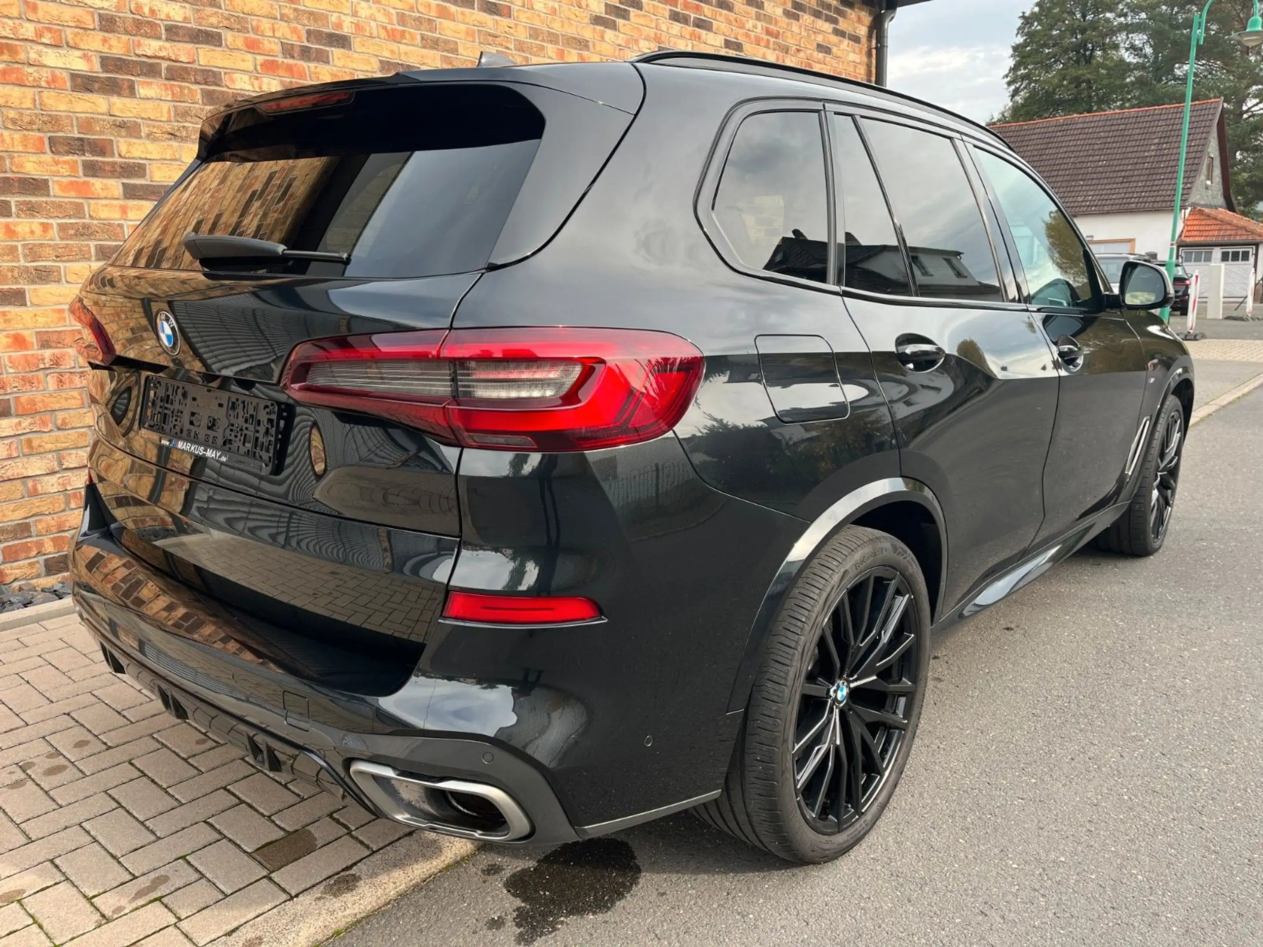 BMW - X5 M