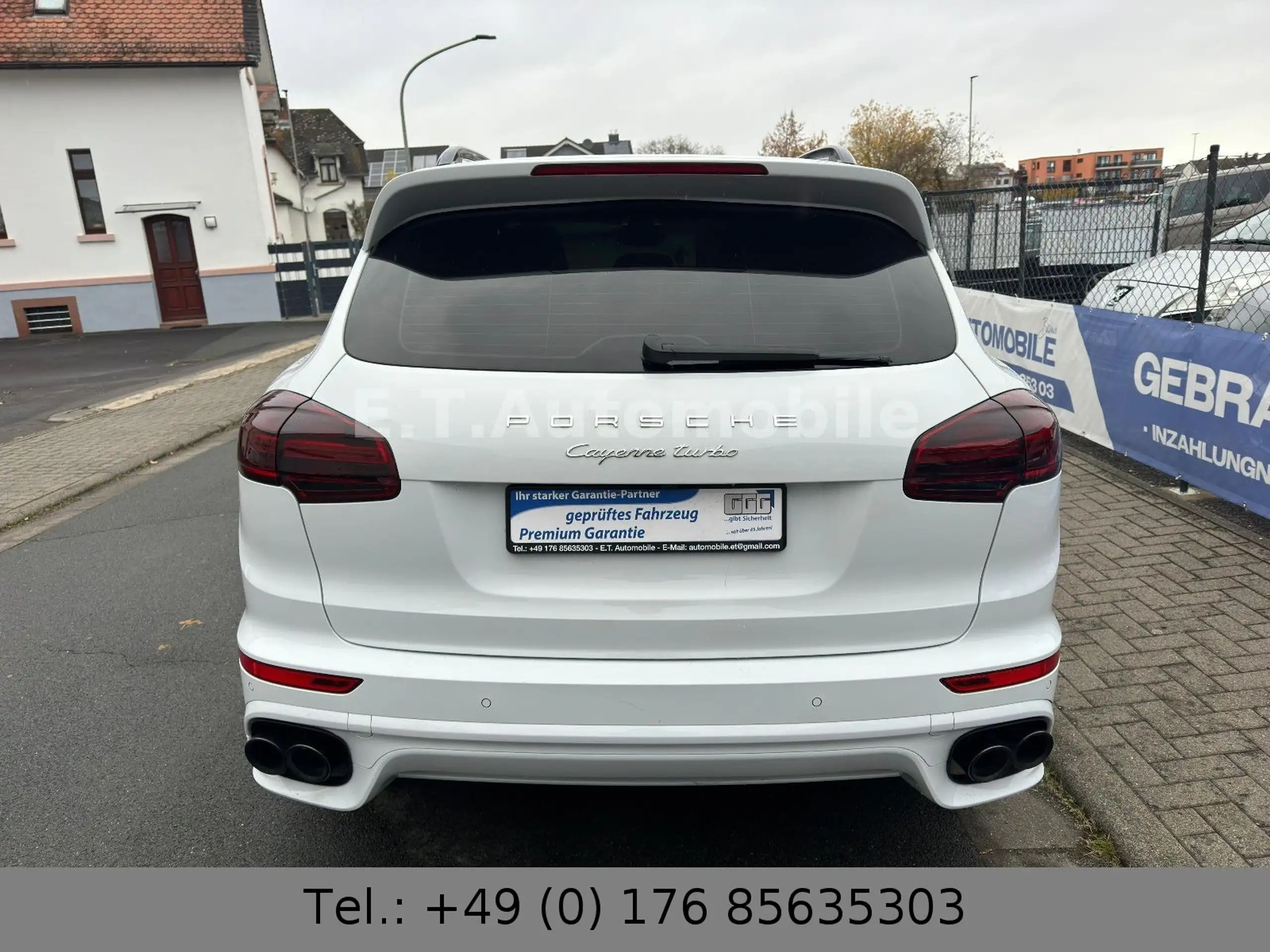 Porsche - Cayenne