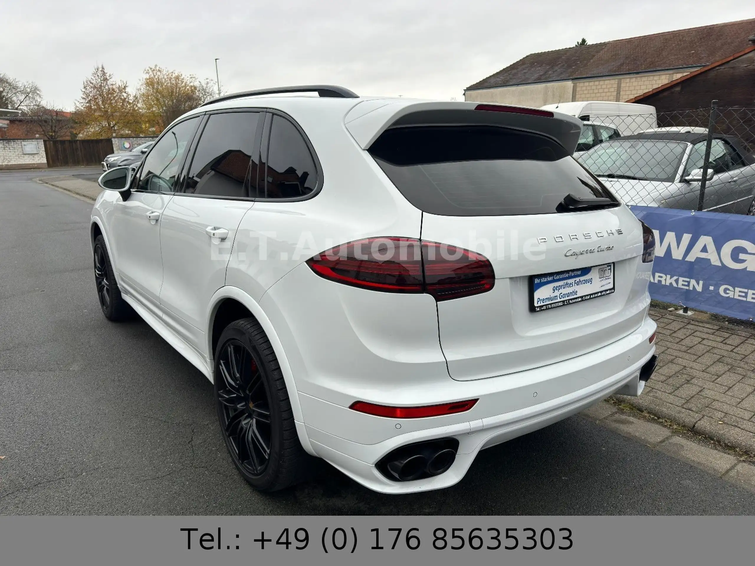 Porsche - Cayenne