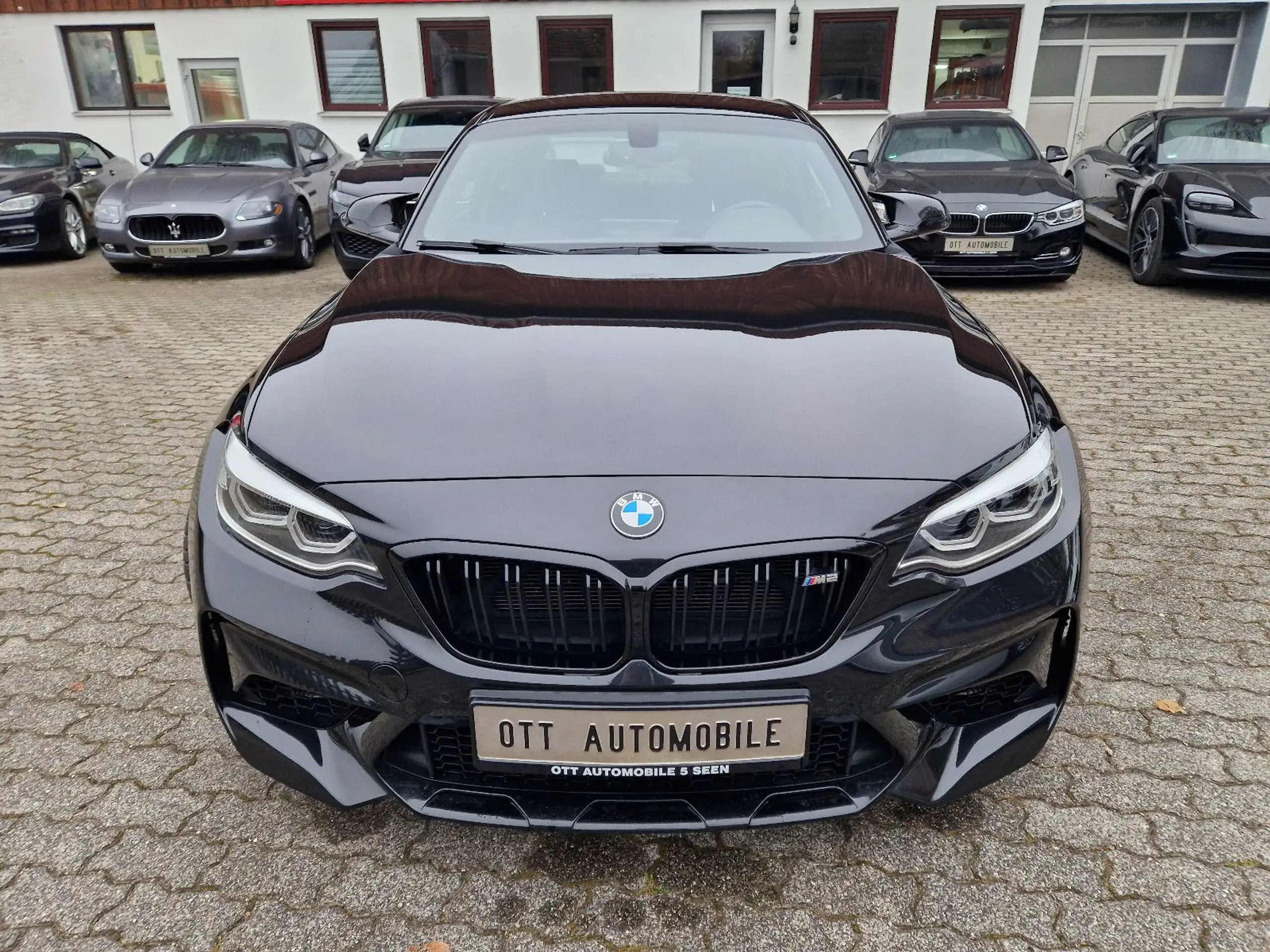 BMW - M2