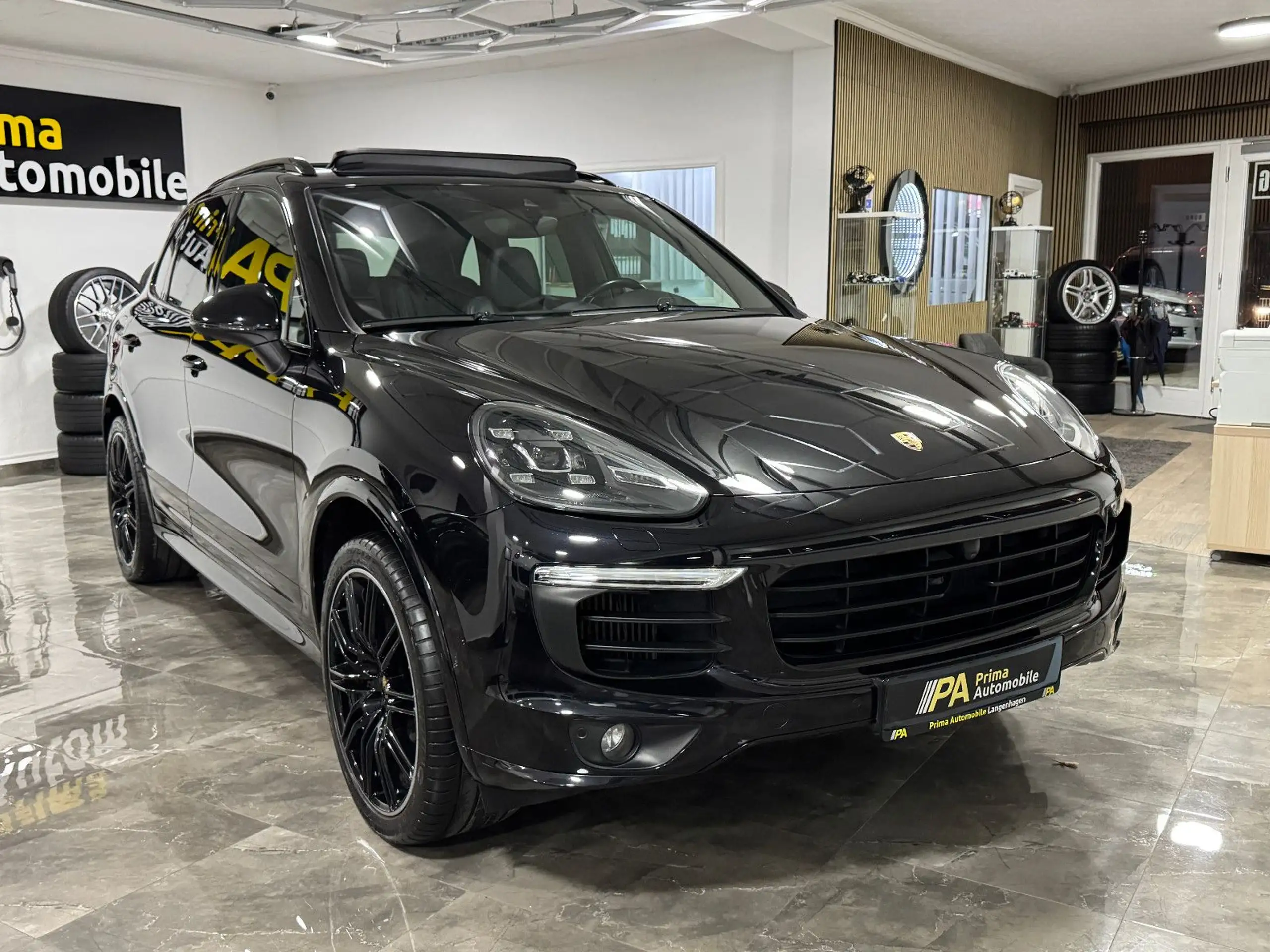 Porsche - Cayenne