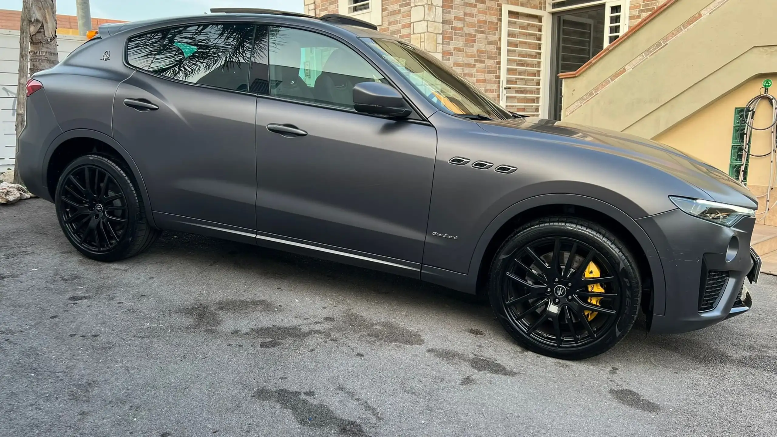 Maserati - Levante