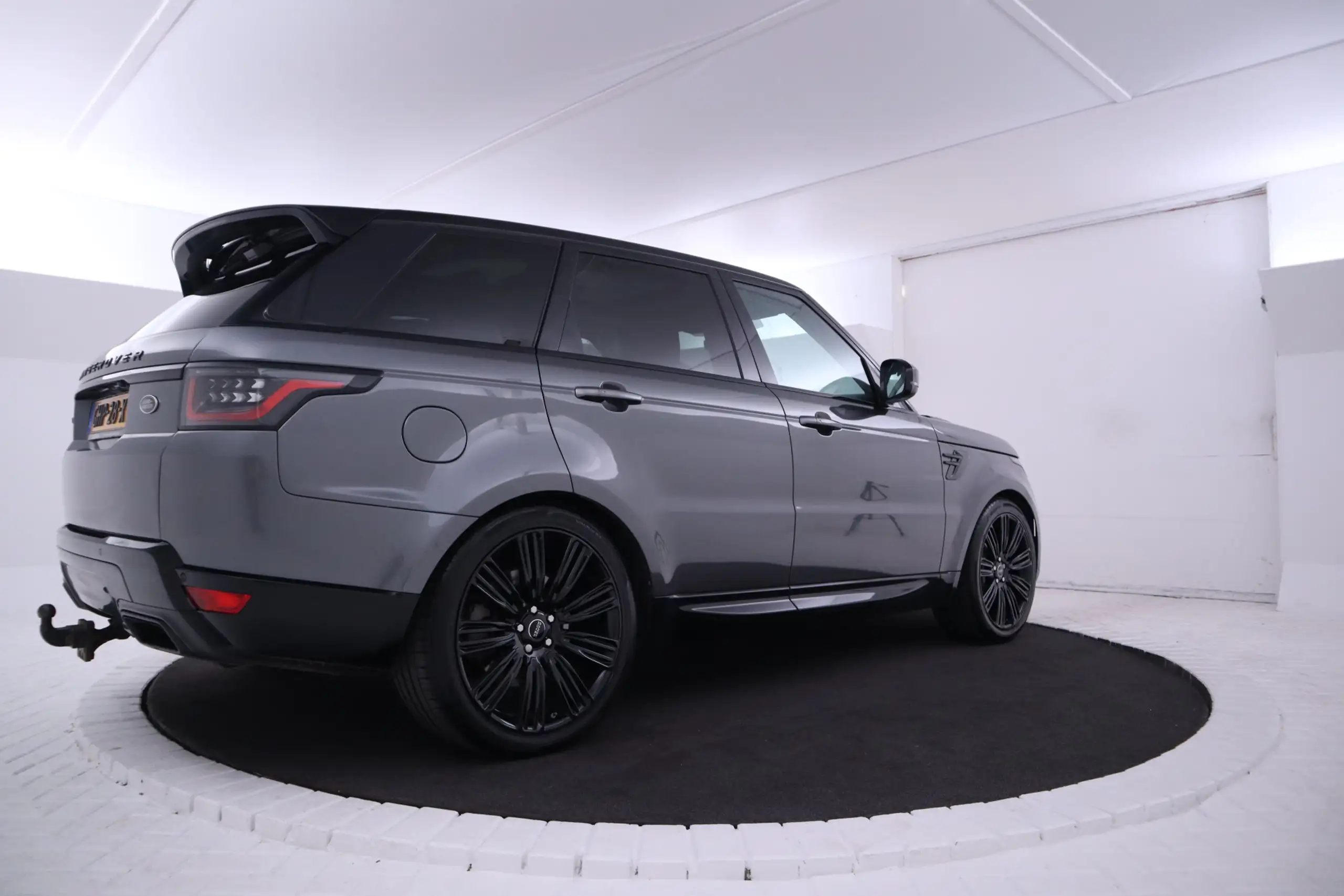 Land Rover - Range Rover Sport