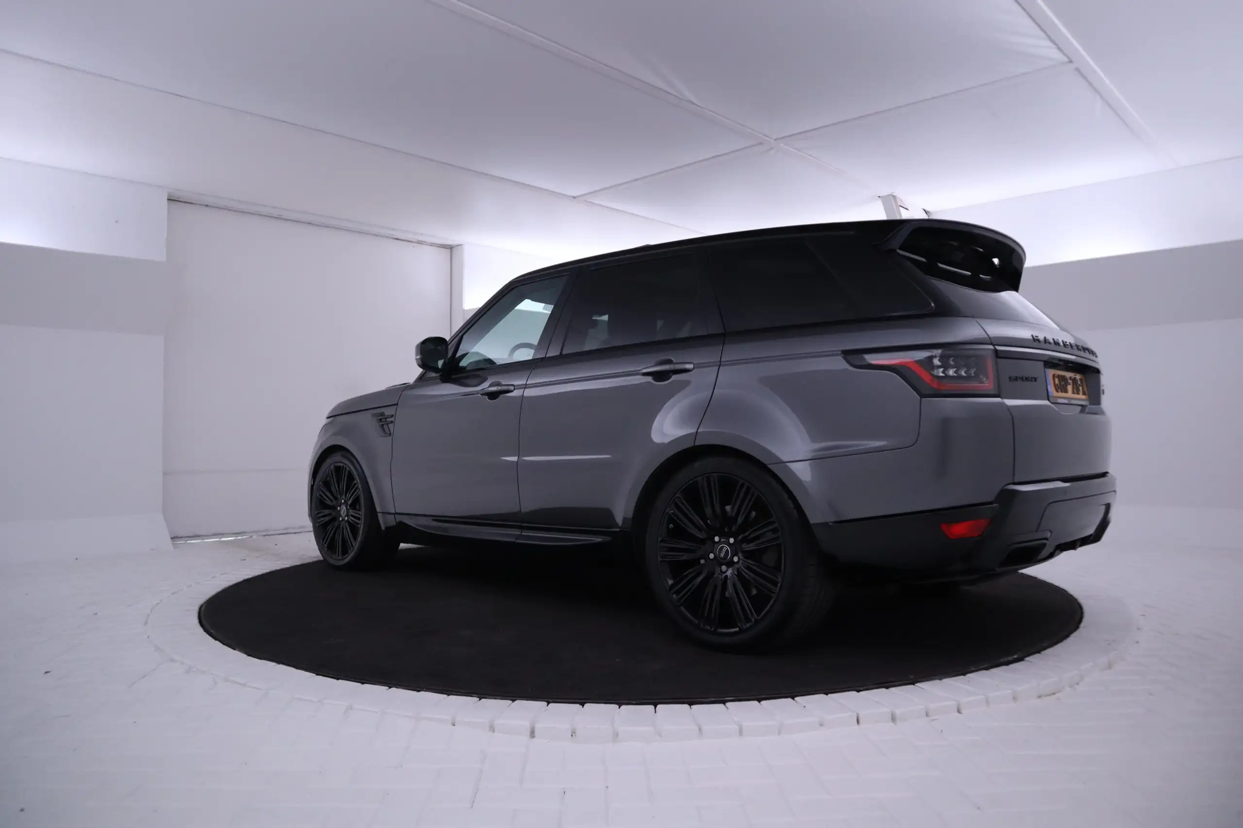 Land Rover - Range Rover Sport