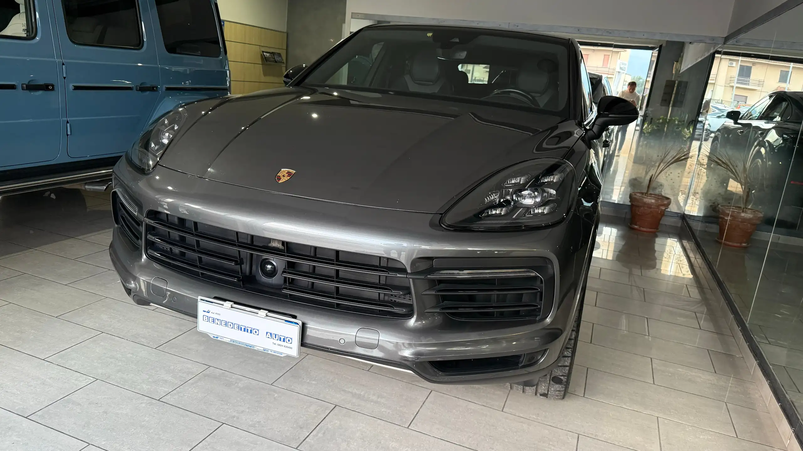 Porsche - Cayenne