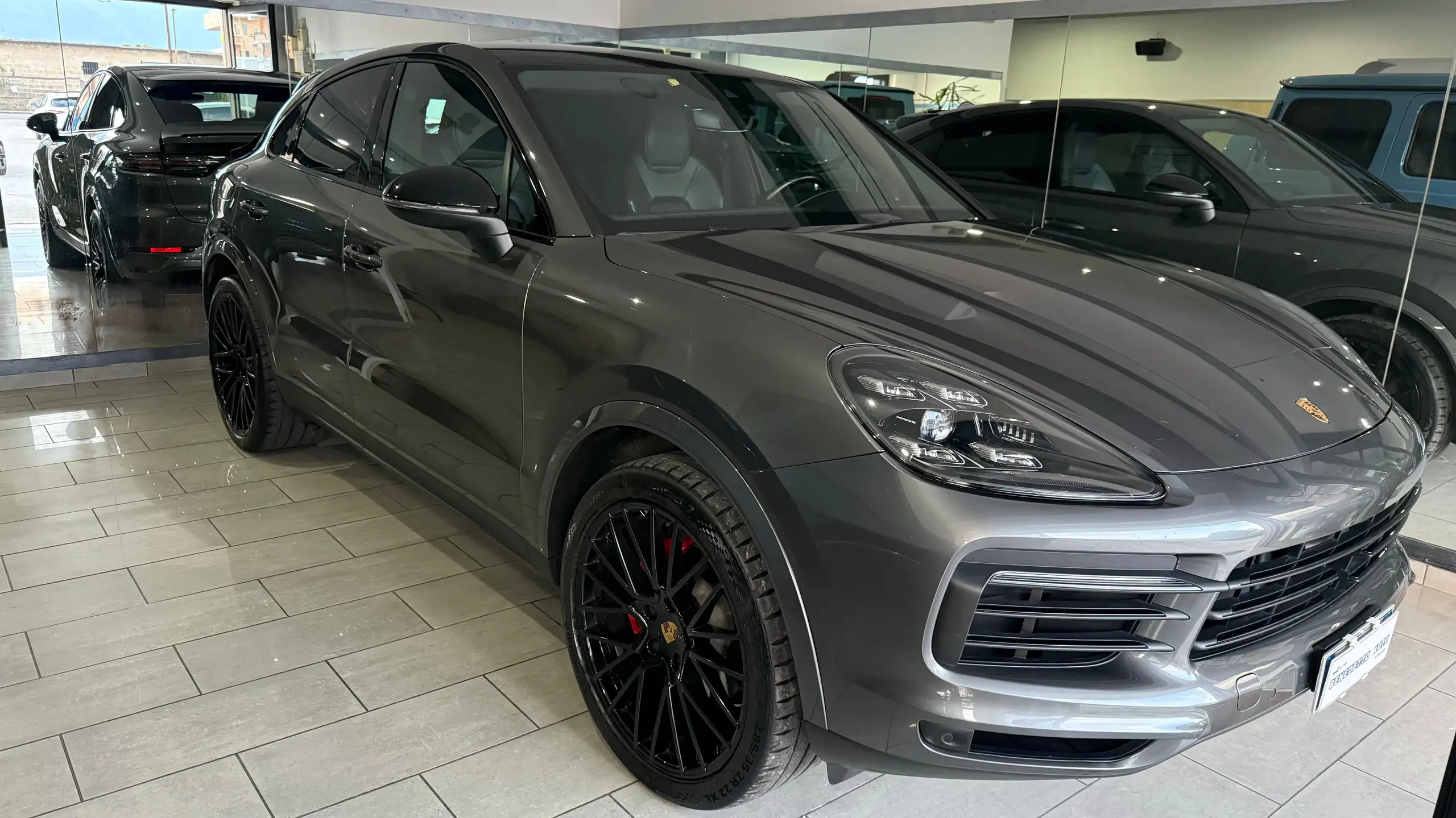 Porsche - Cayenne