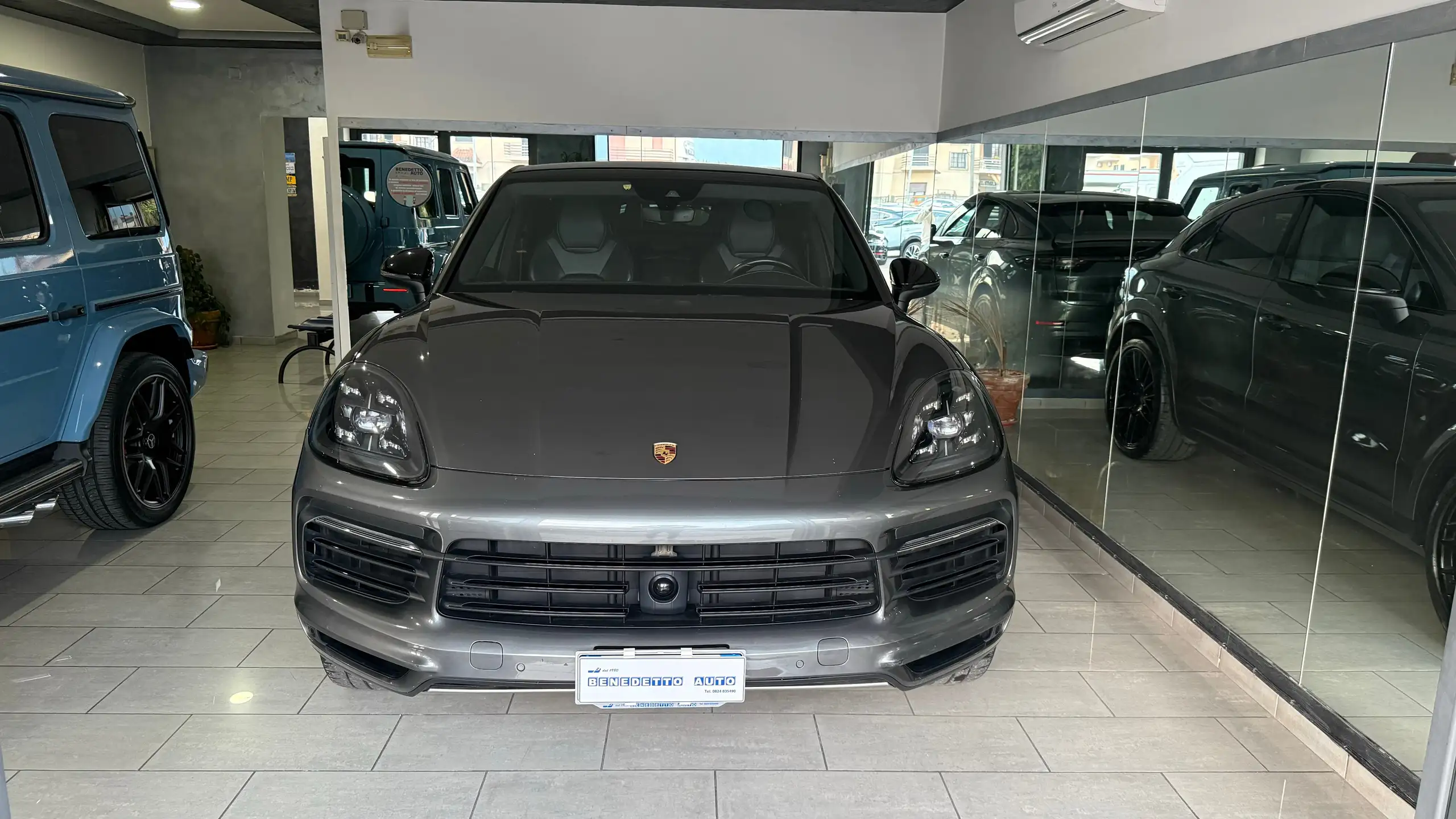 Porsche - Cayenne