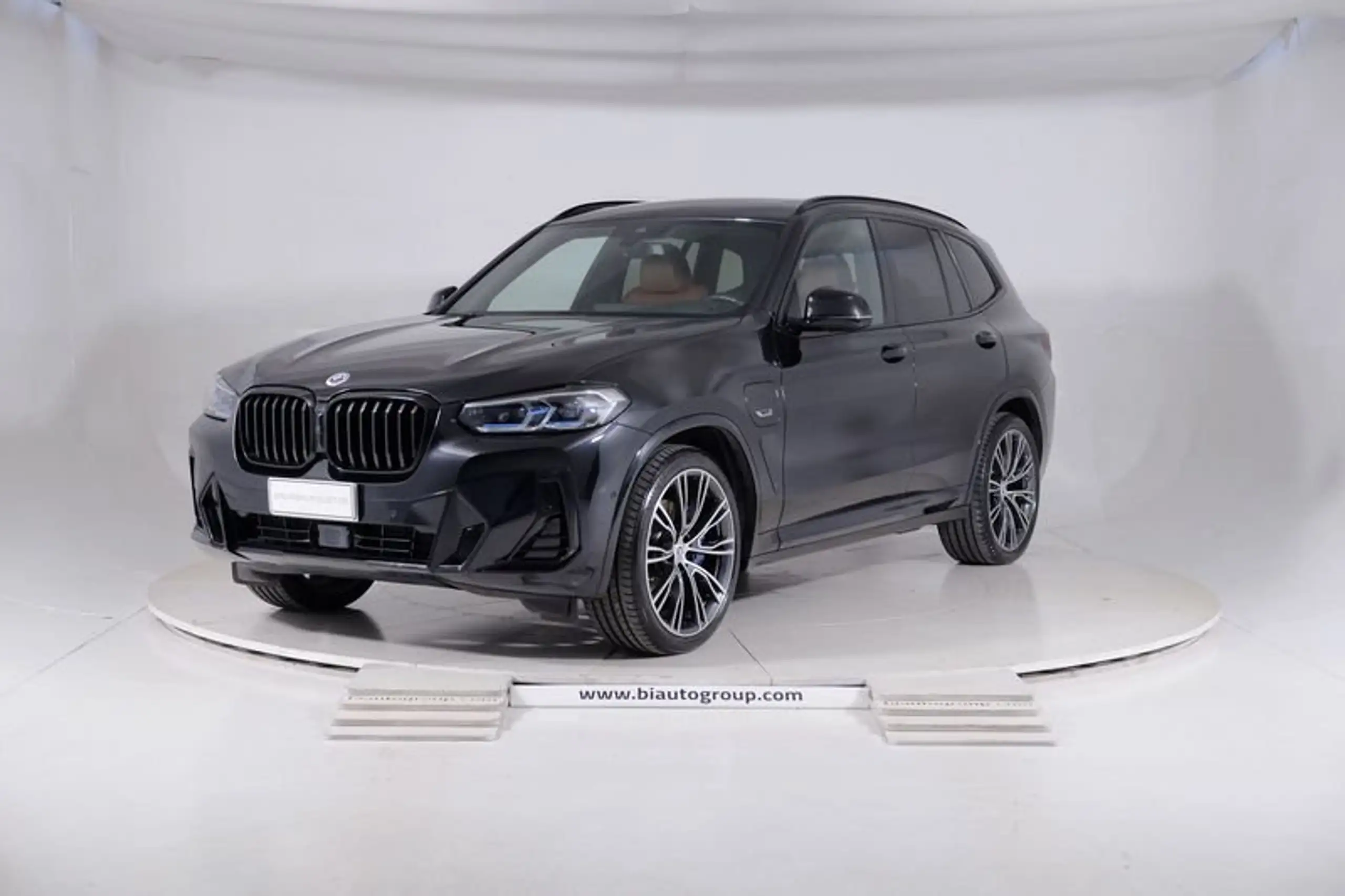 BMW - X3