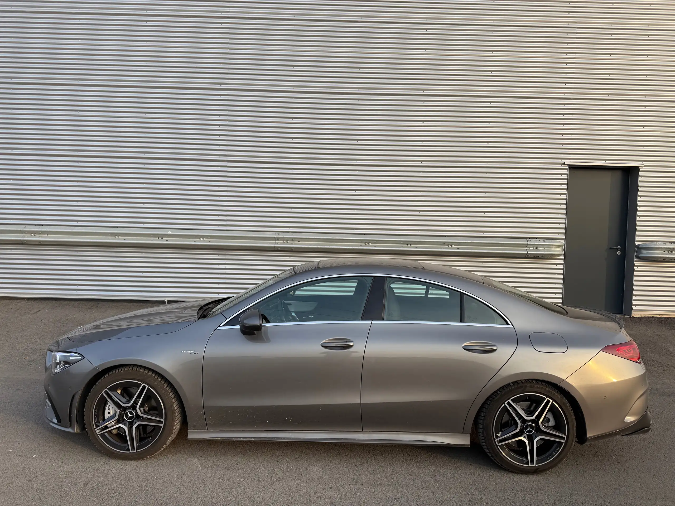 Mercedes-Benz - CLA 35 AMG