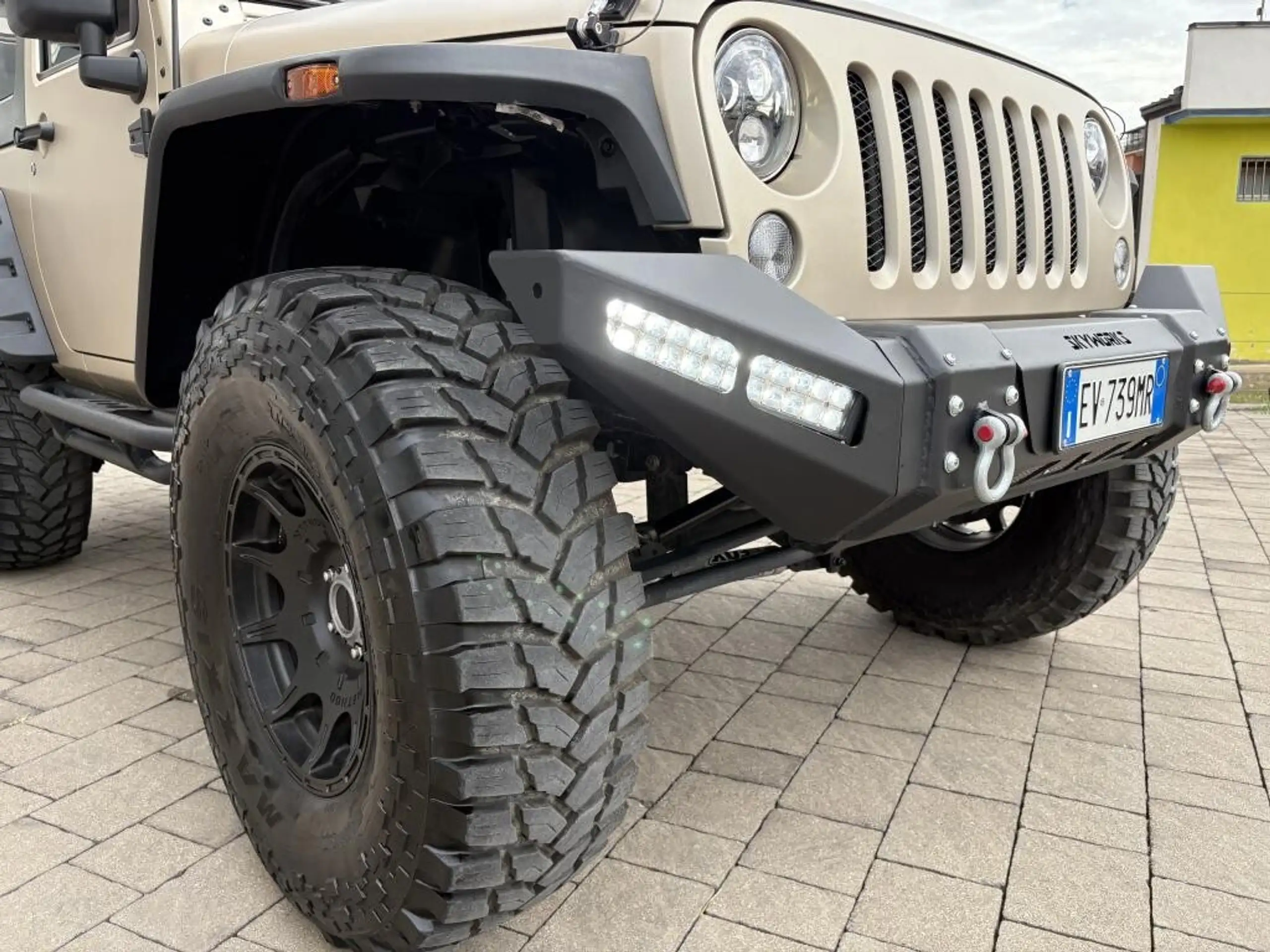 Jeep - Wrangler