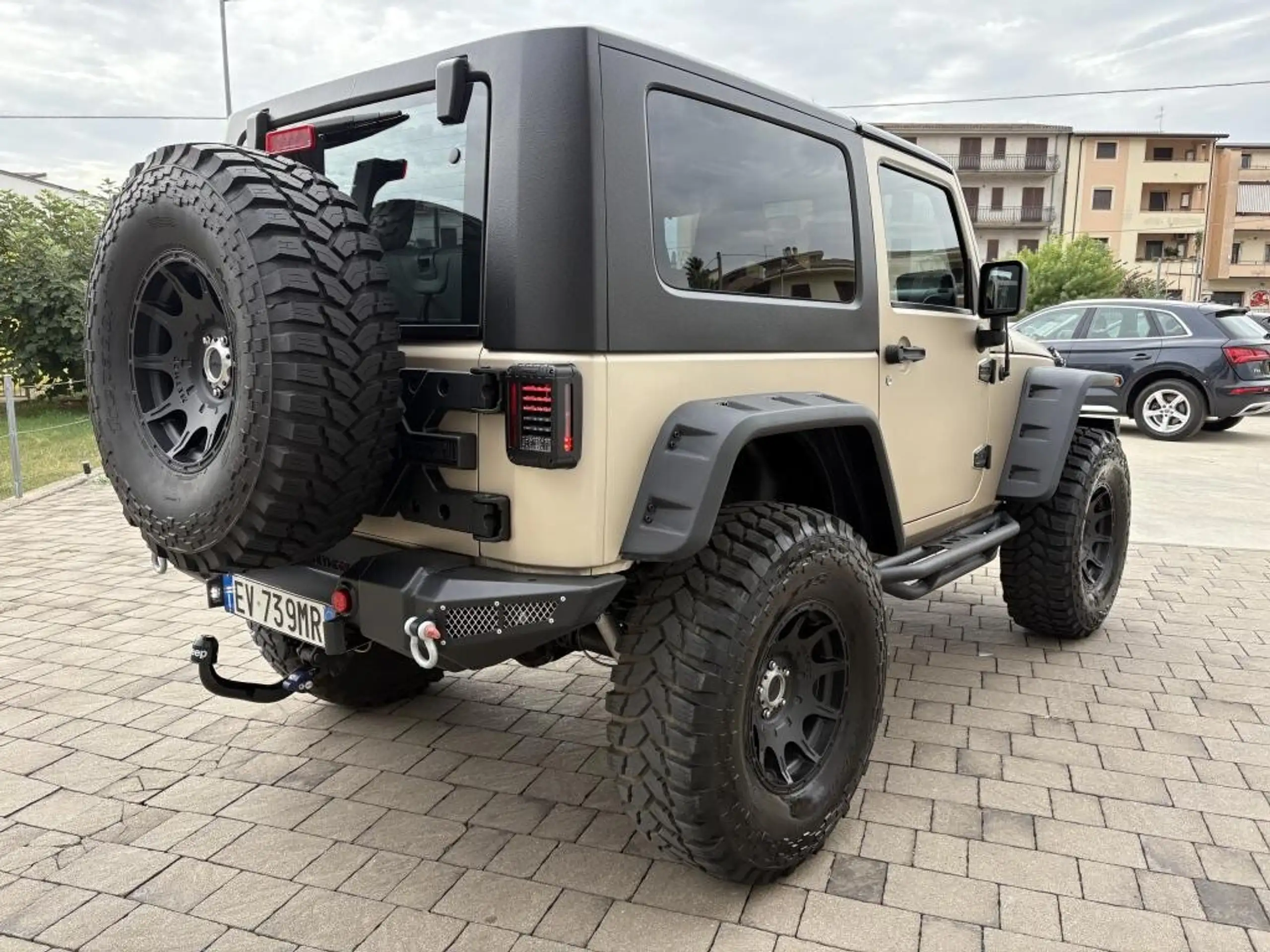 Jeep - Wrangler