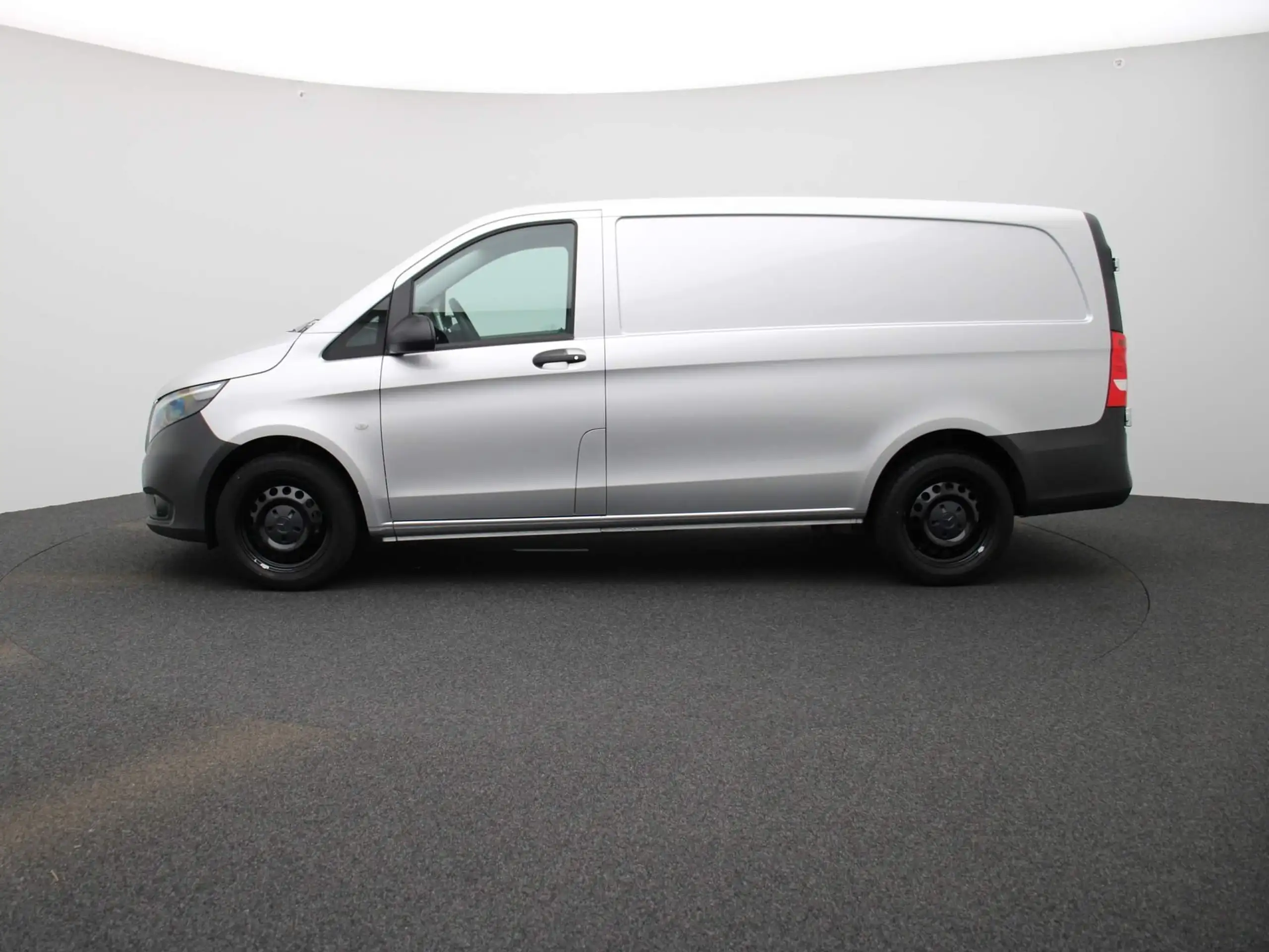 Mercedes-Benz - Vito