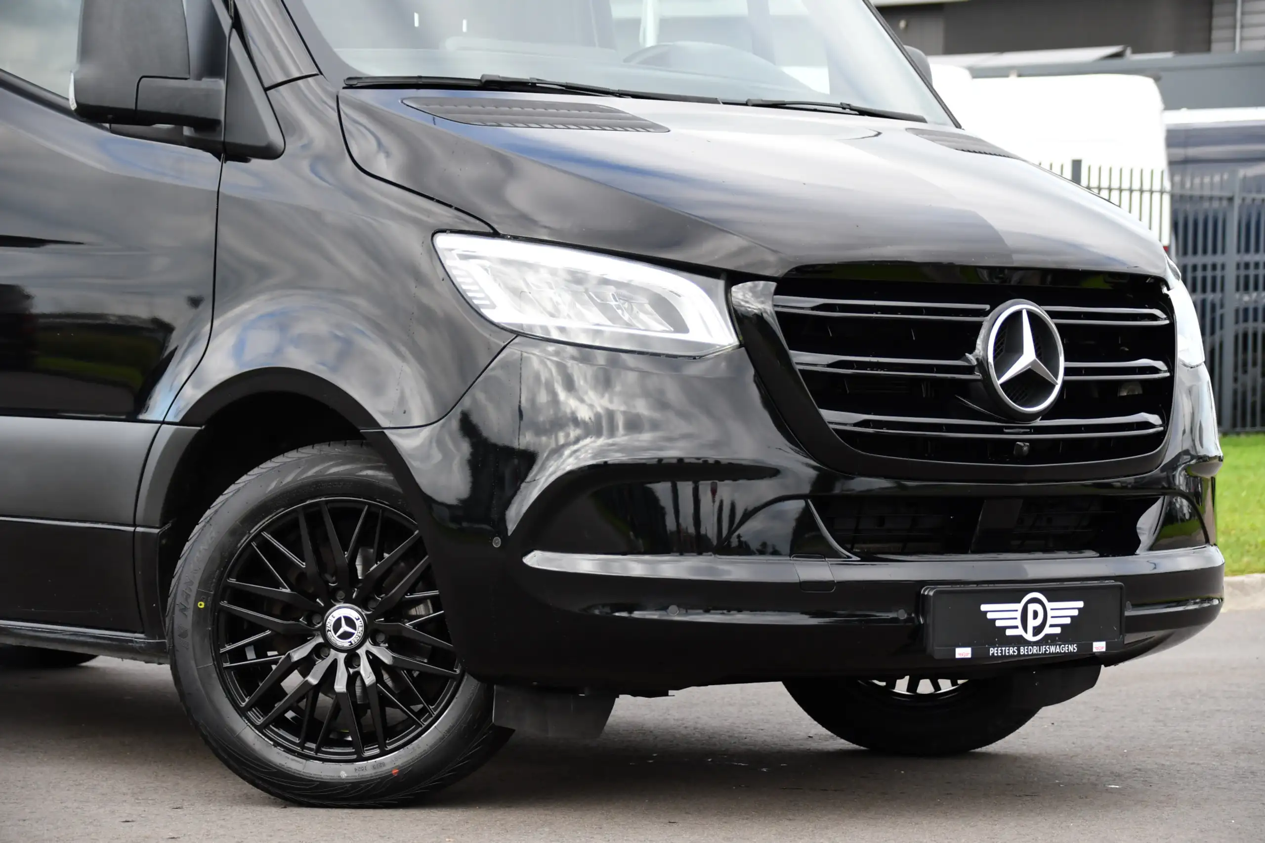 Mercedes-Benz - Sprinter