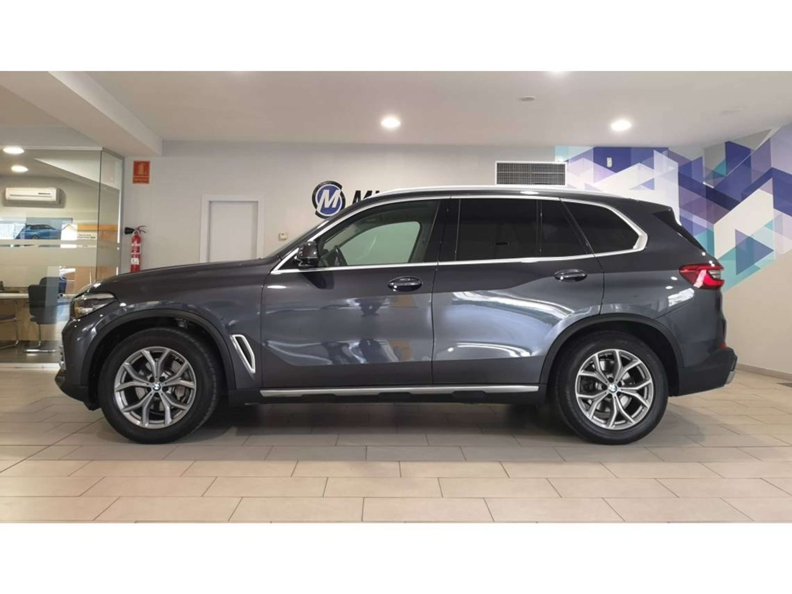 BMW - X5