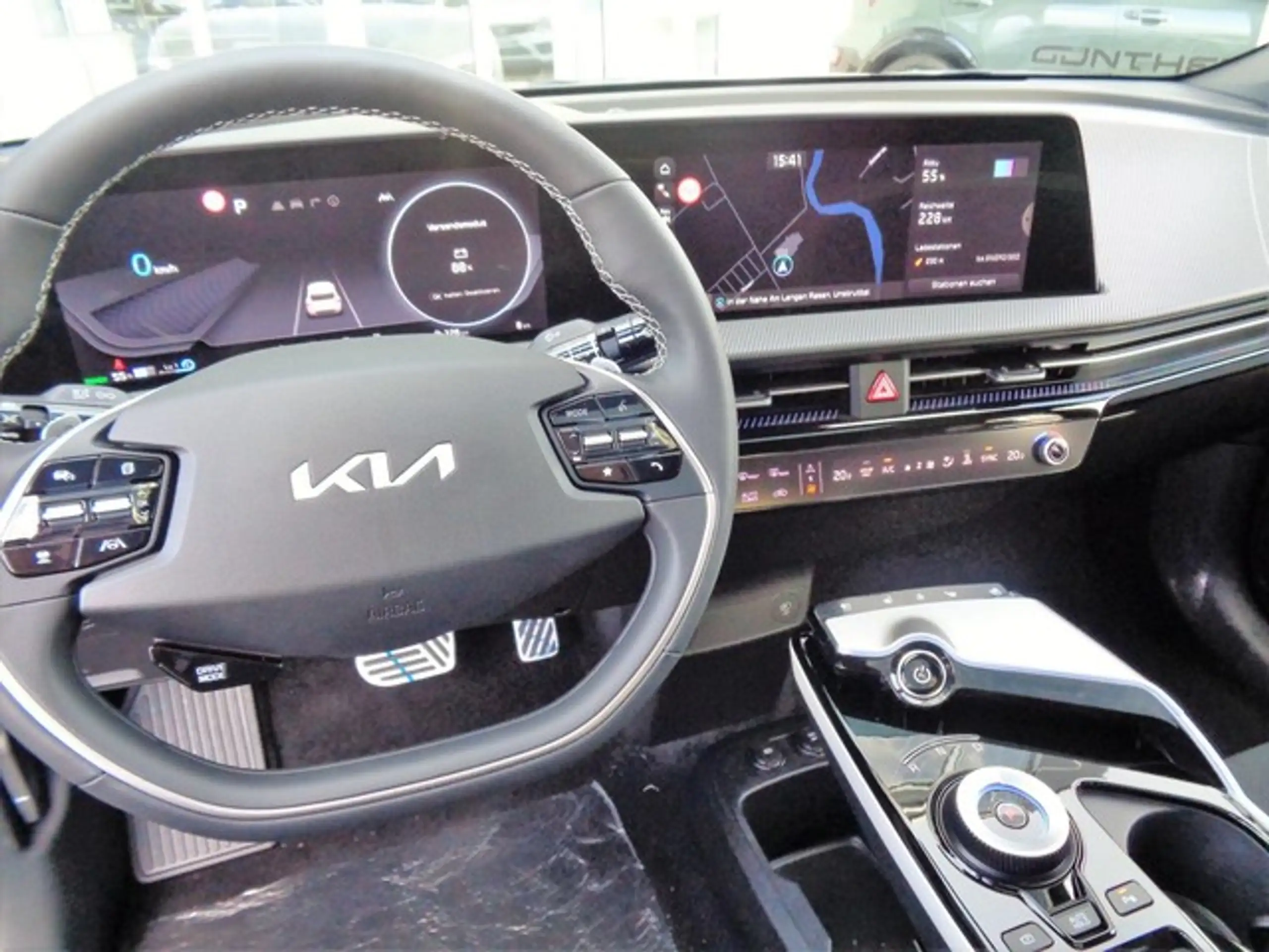 Kia - EV6